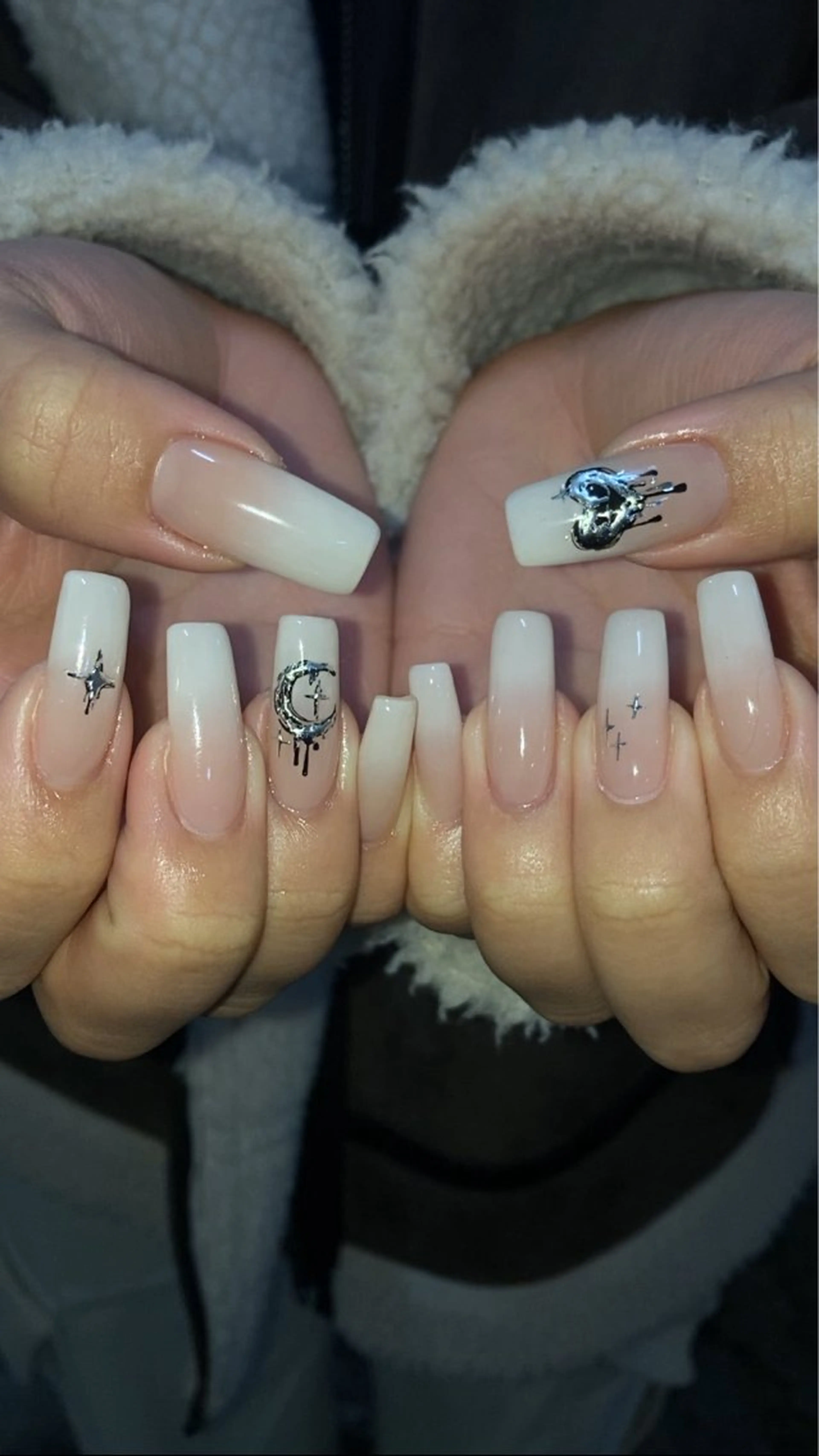 ネイル ロングネイル ハンドネイル フットネイル kana/モード ・グランジ໒꒱のネイルデザイン