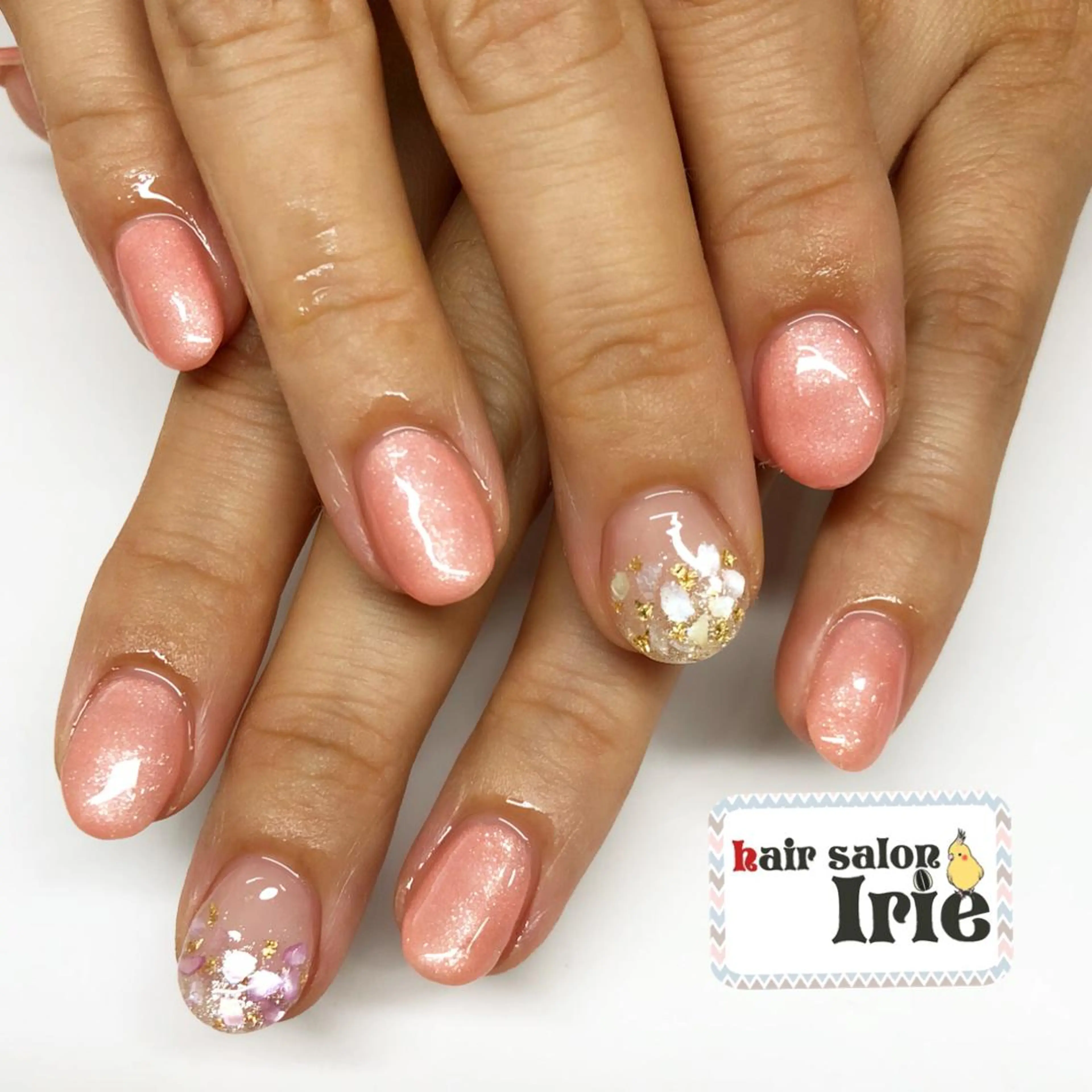 ネイル アートネイル ワンカラーネイル シンプルネイル 與儀 知佳のネイルデザイン