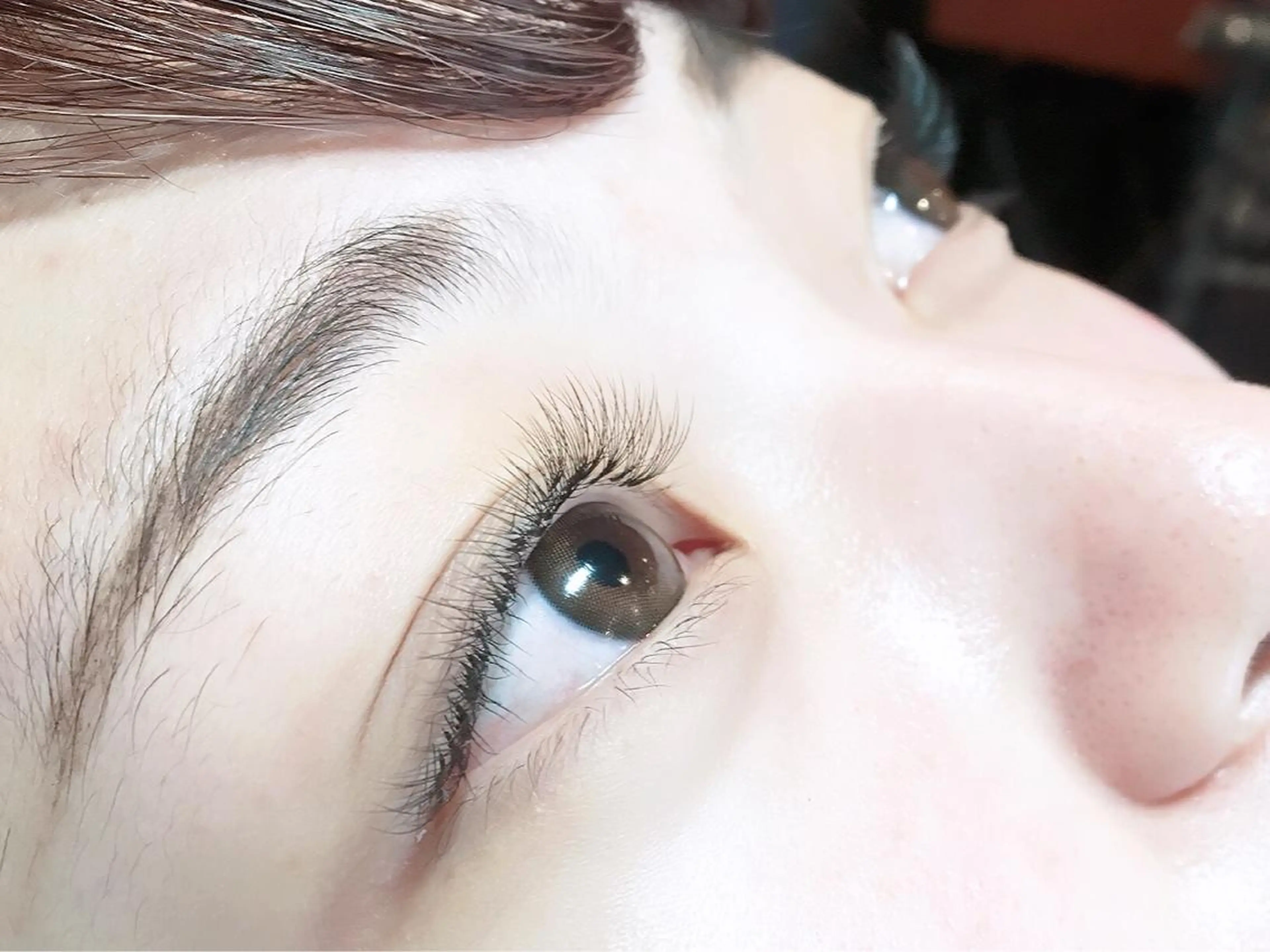 マツエク・マツパ ボリュームラッシュ Matsuo Saeの眉毛・アイブロウイメージ