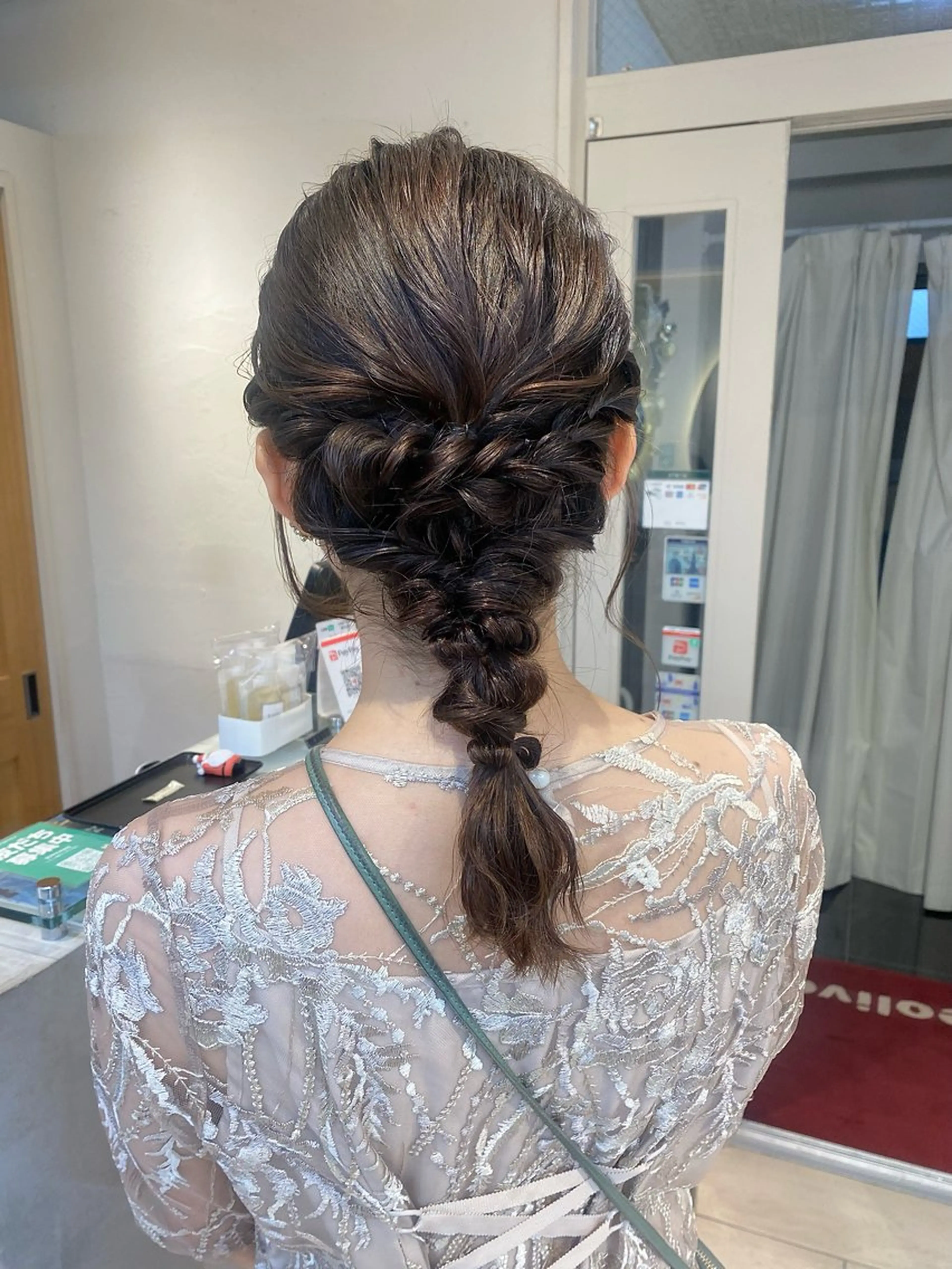 ミディアム ヘアアレンジ 結婚式・ブライダル Aya　ブリーチなし 🌱　ダブルカラーのヘアスタイル