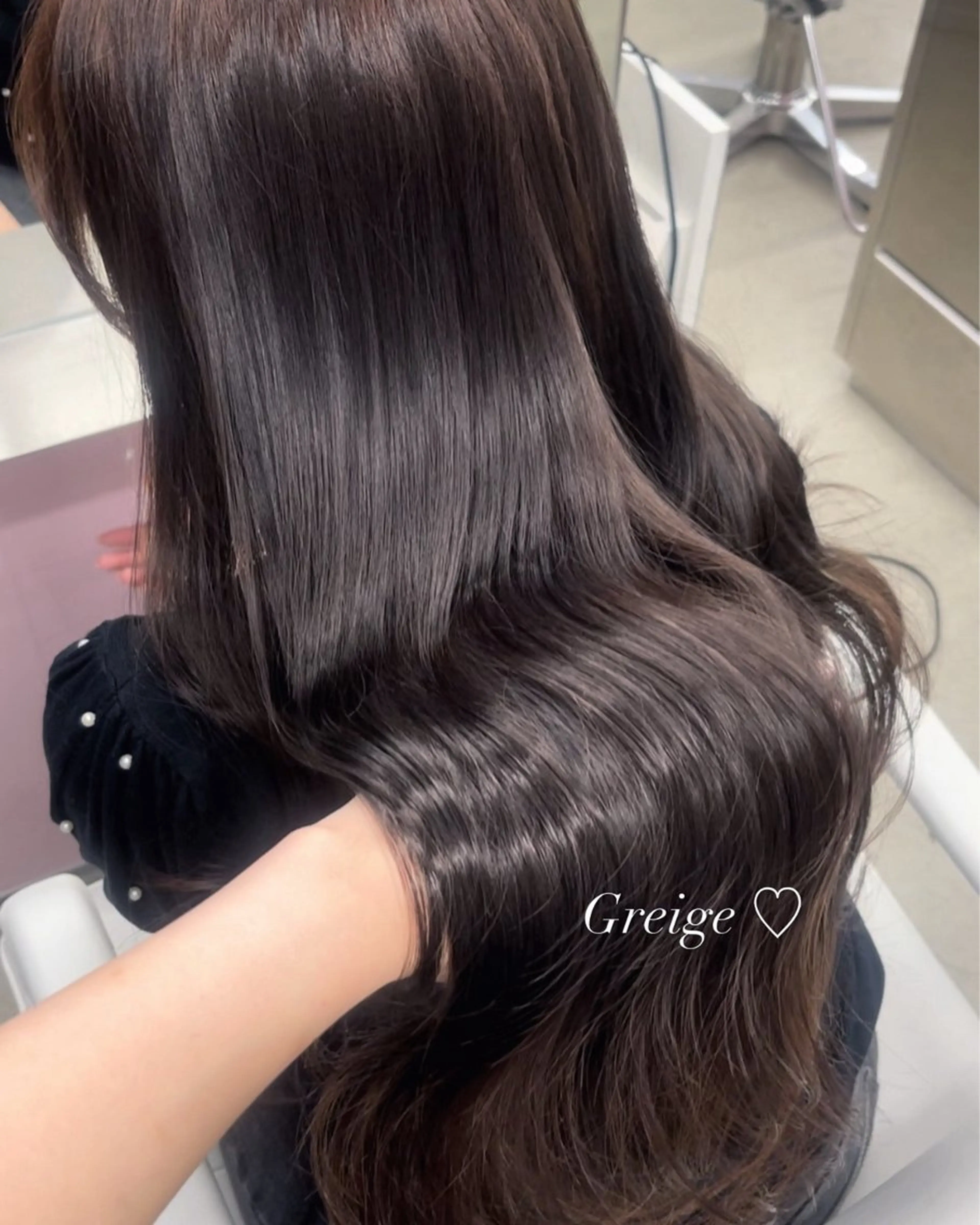 ロング カラー レイヤーカット 透明感カラー表参道のヘアスタイル