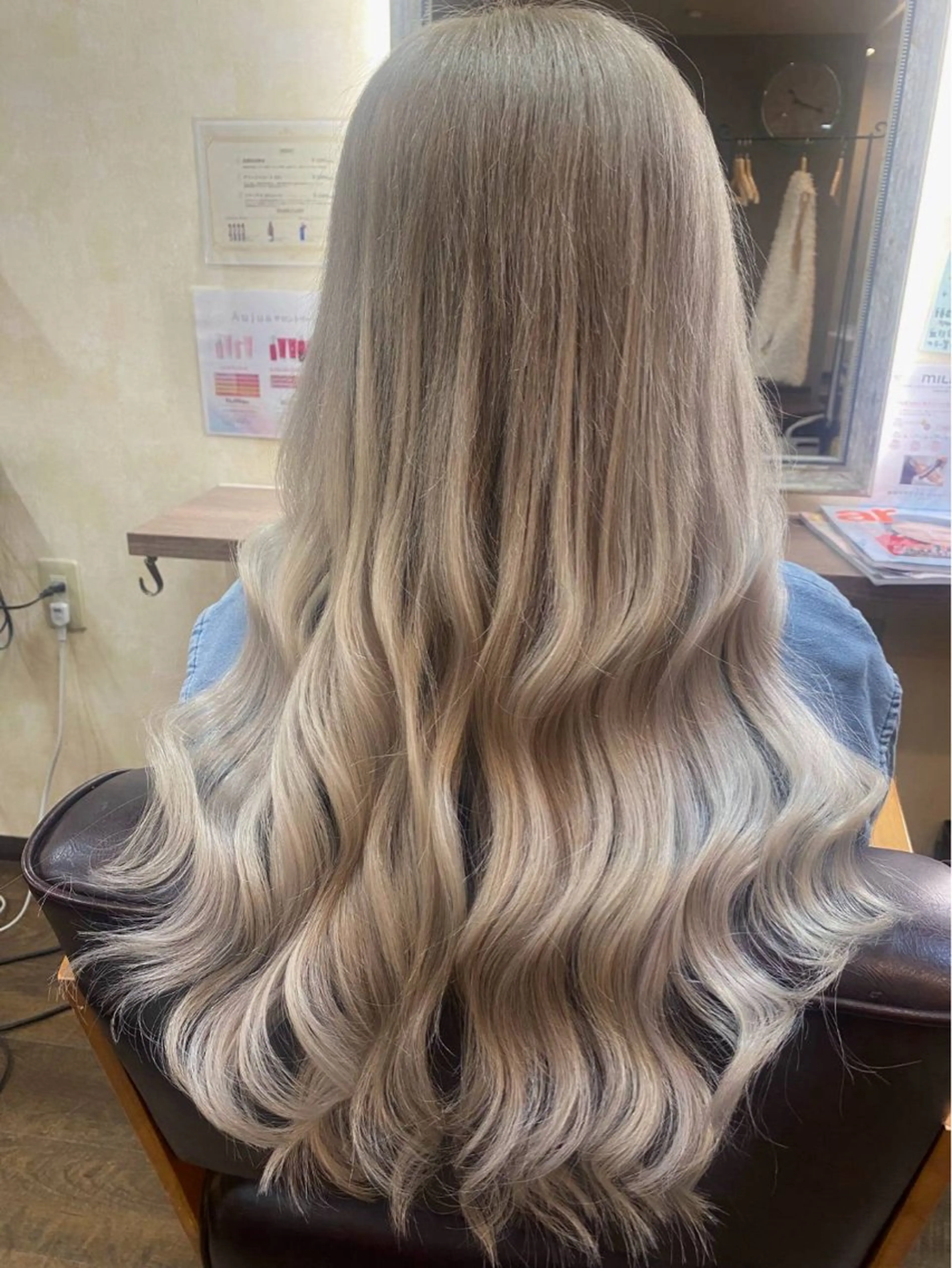 ロング ヘアアレンジ シールエクステ アッシュ エクステ ロング カット エクステ MagicMush ✴︎シールエクステのヘアスタイル