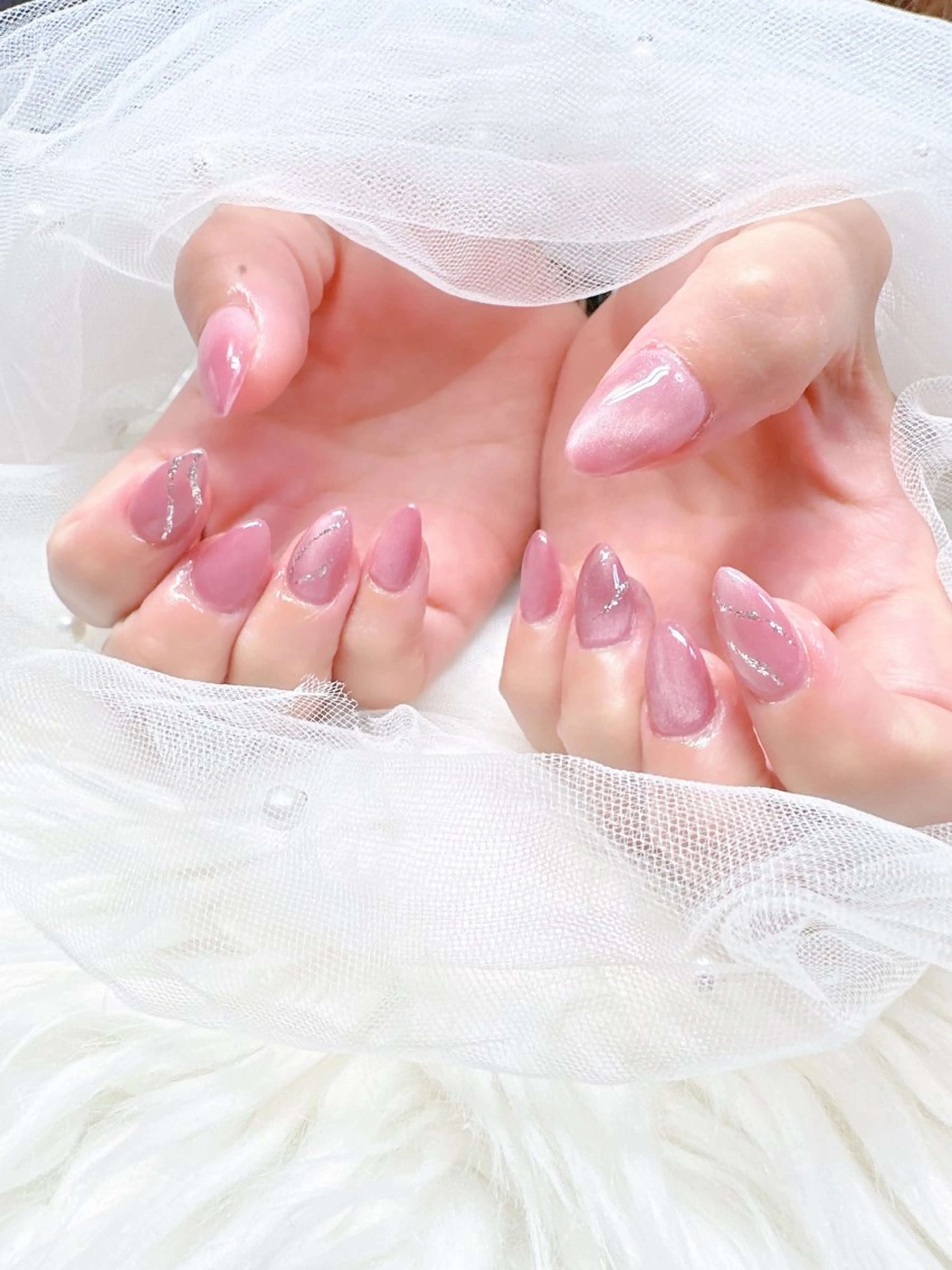 ネイル 高島 夏海のネイルデザイン