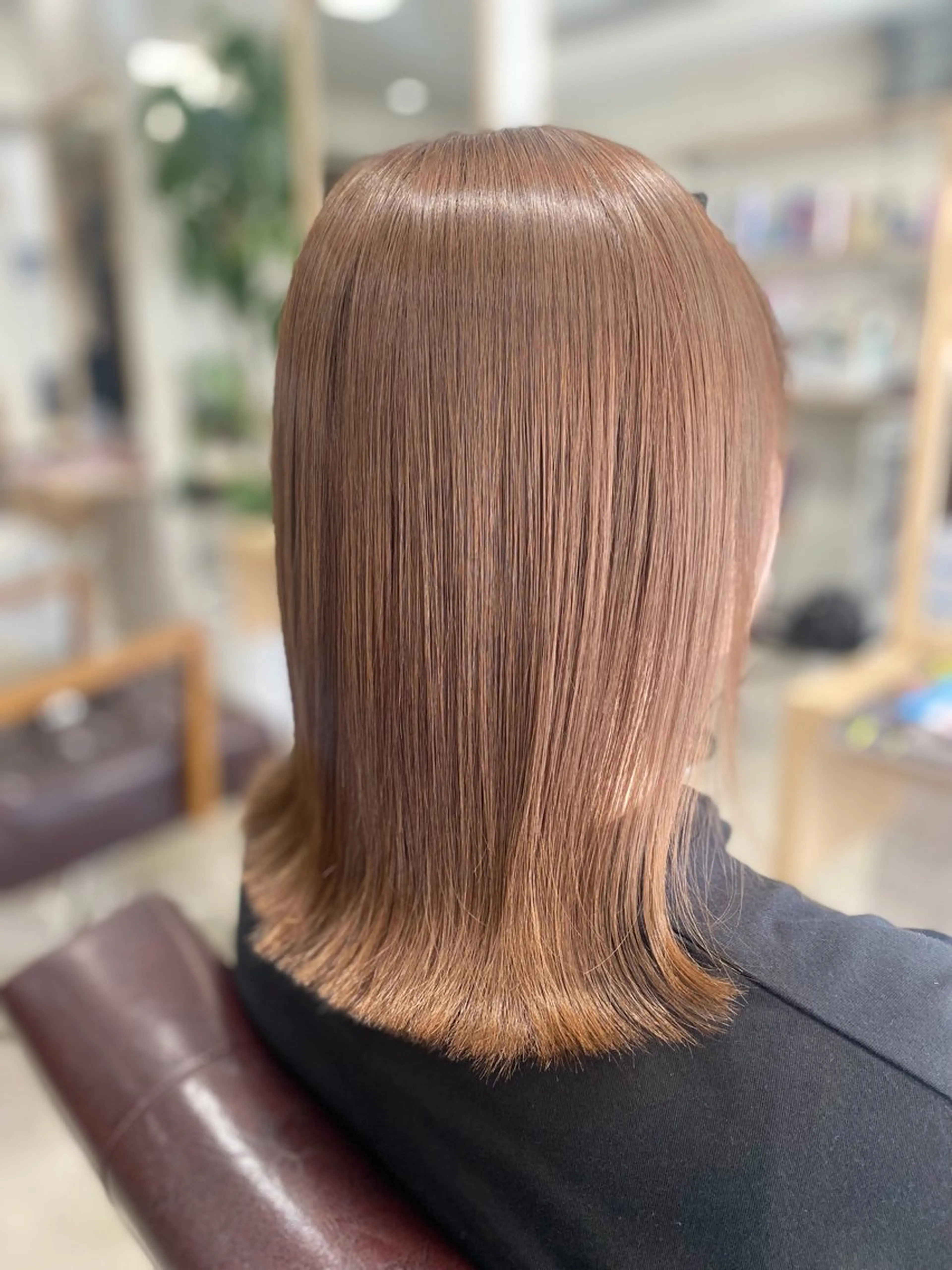 ミディアム ヘアカラー トリートメント 🎀髪質改善🎀 Olive南森町のヘアスタイル