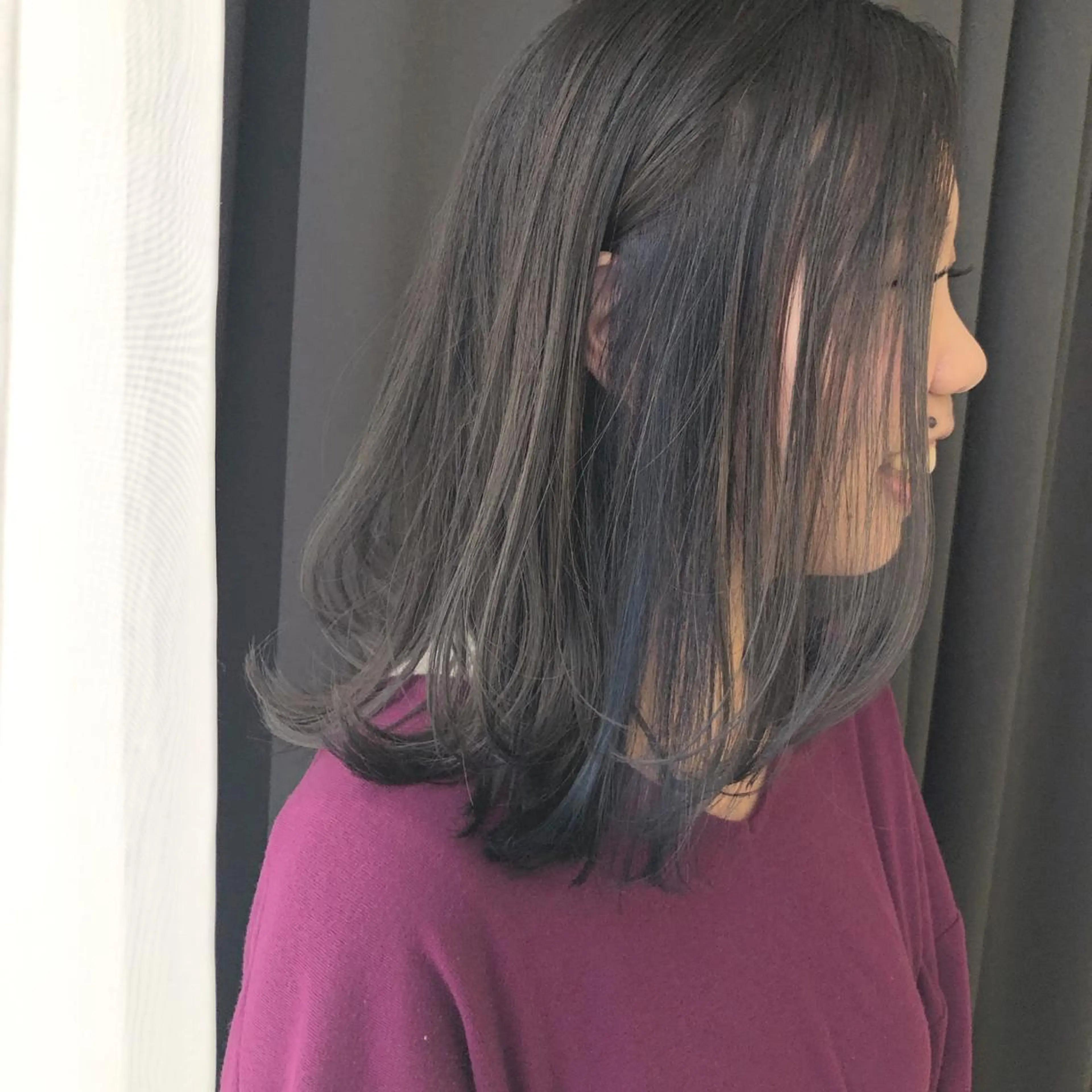 セミロング カラー ブルーカラー グレージュ ネイビーカラー ORIKA 美容室のヘアスタイル