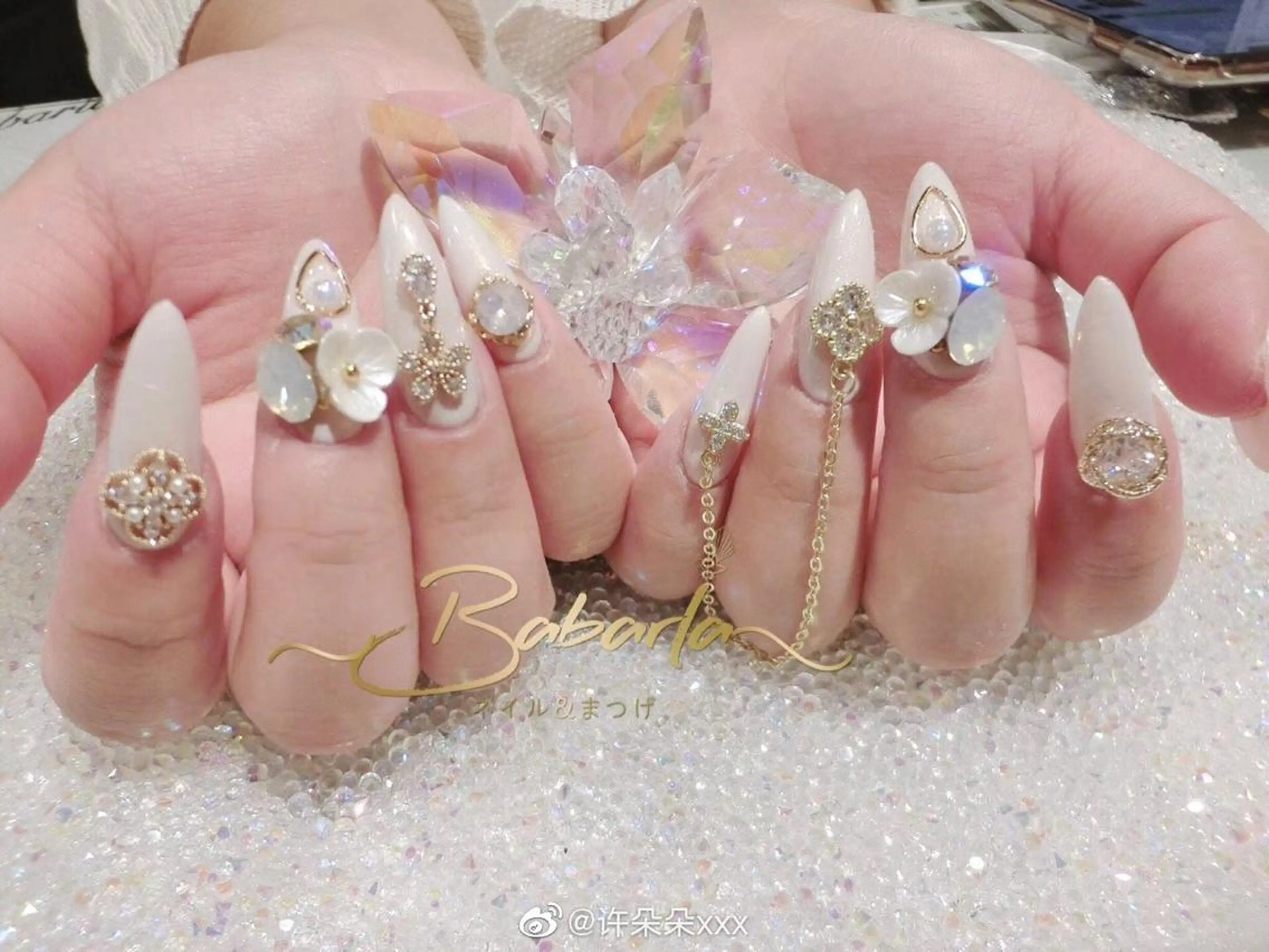 ロング Babarla nailのネイルデザイン