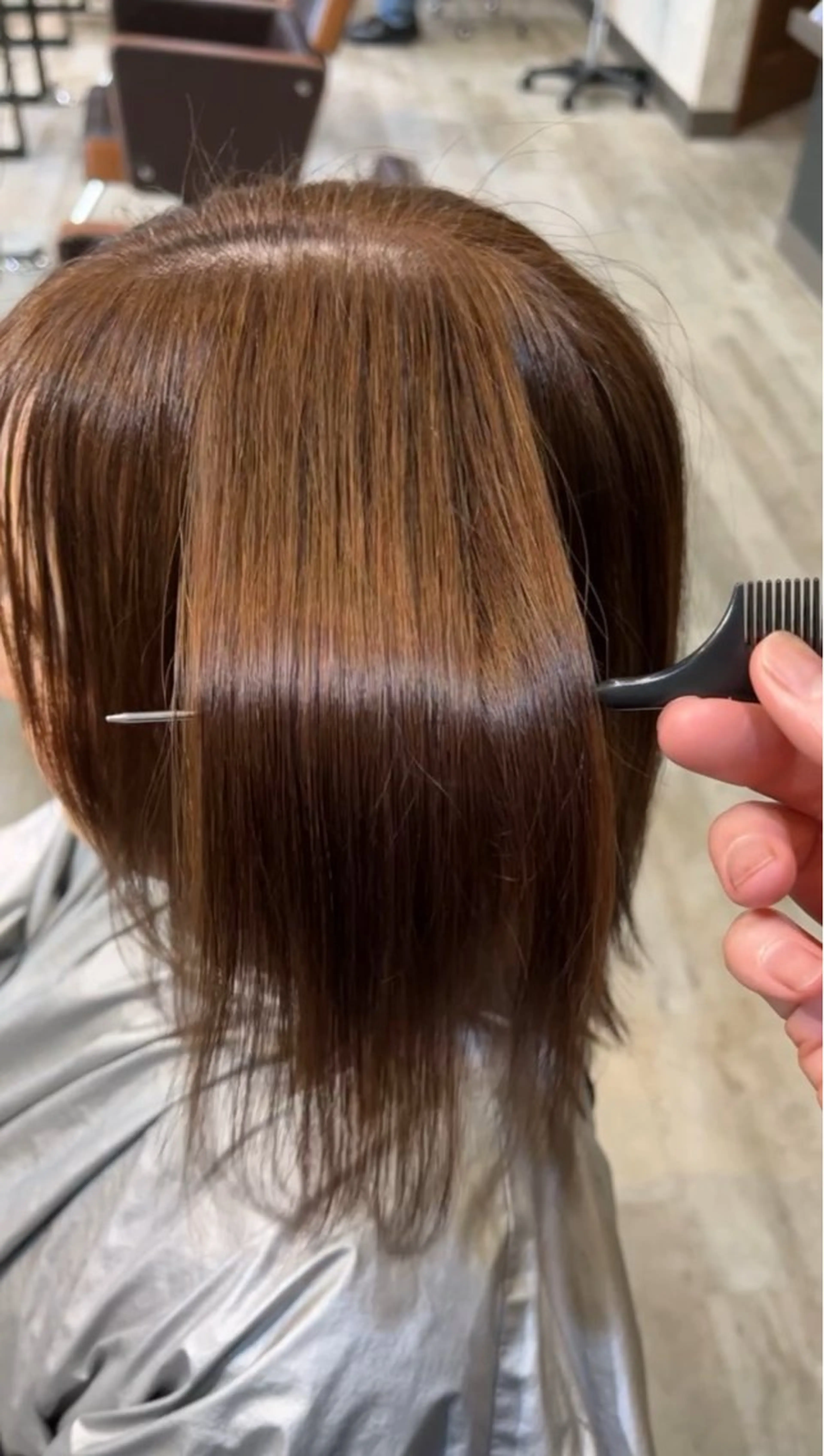 ミディアム 伸ばしかけ カット 縮毛矯正 トリートメント 髪質改善／レイヤー／ 🐈Yokotaのヘアスタイル