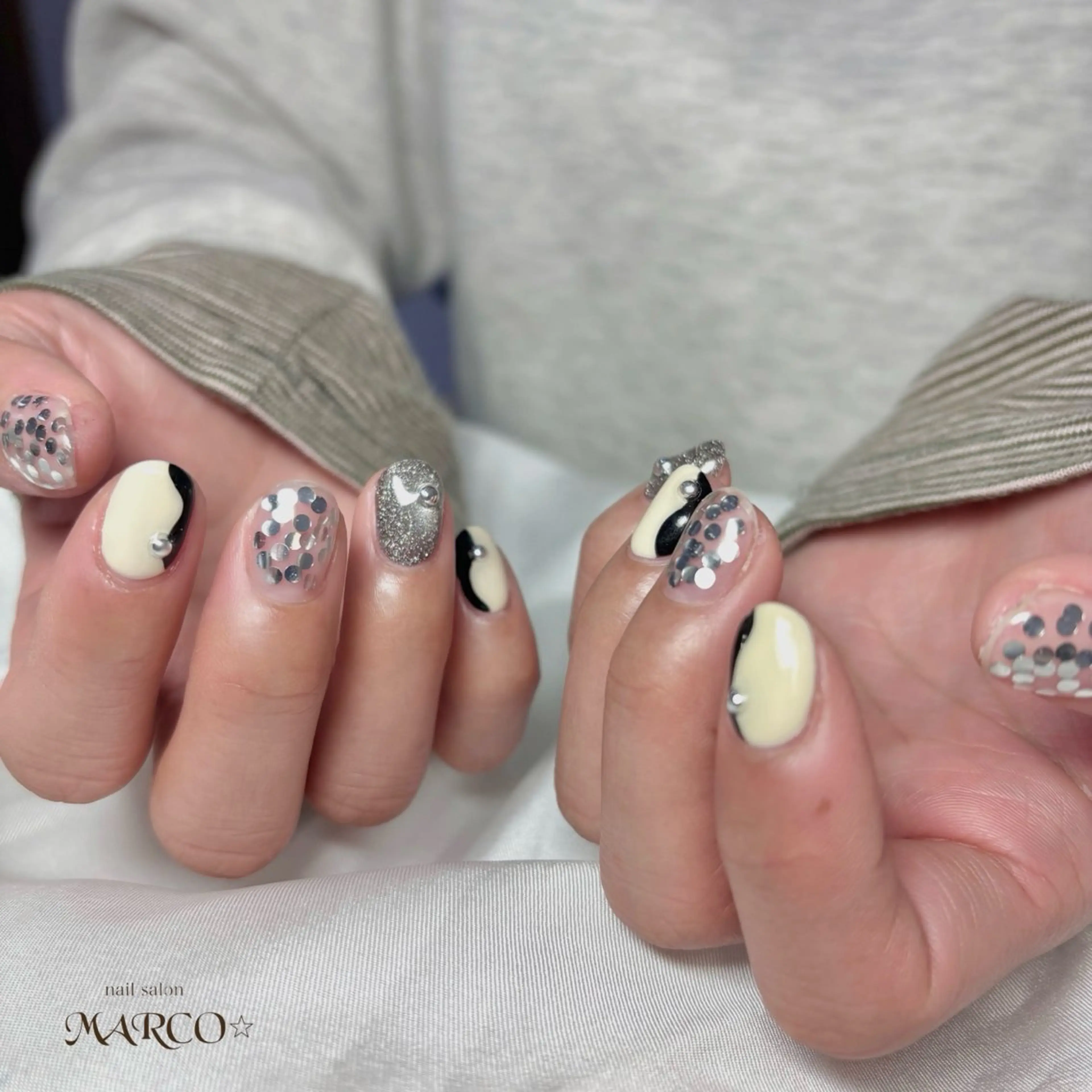 ネイル YUUNA 【 MARCO 】のネイルデザイン