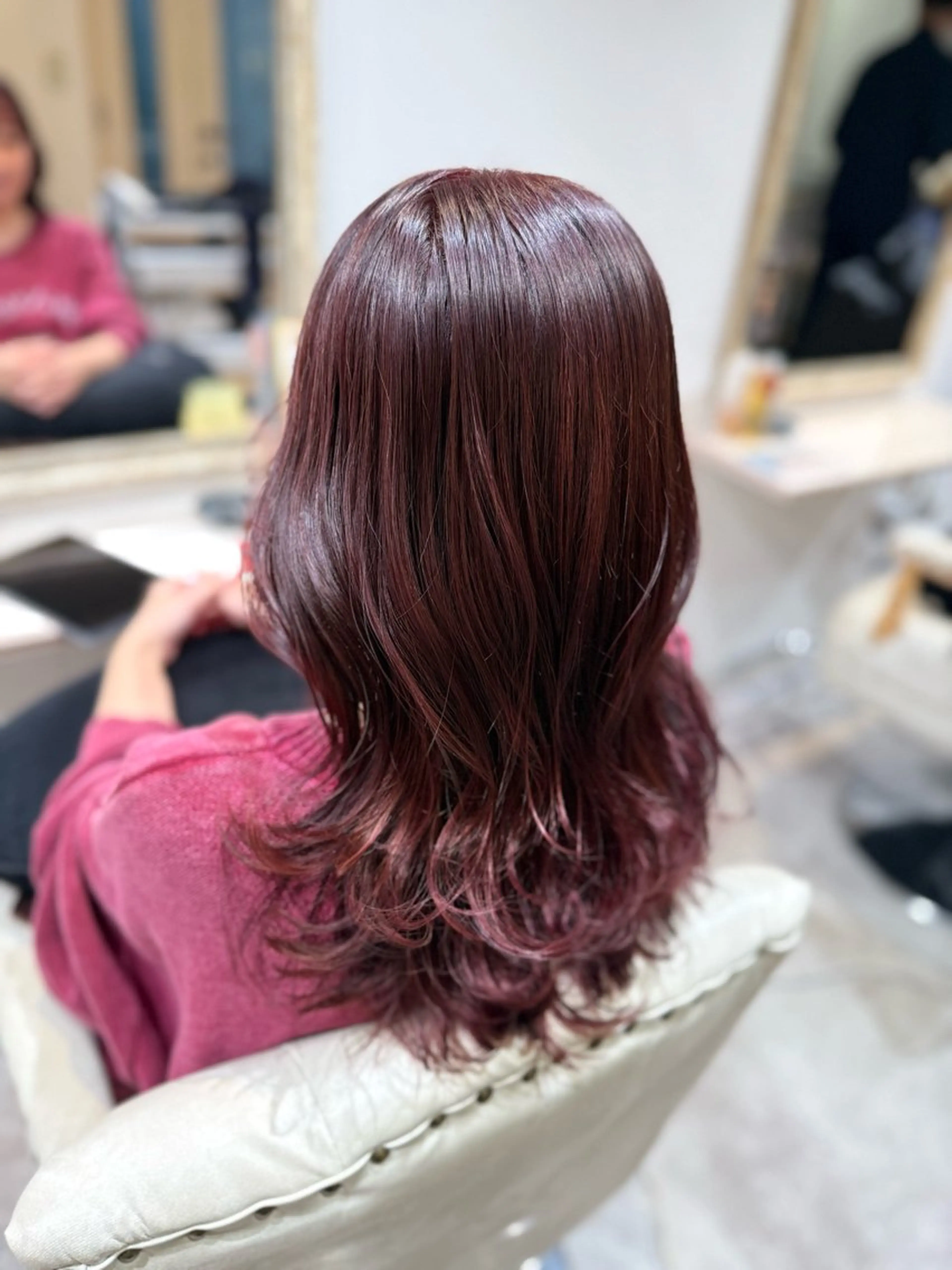 ミディアム 河相 珠菜のヘアスタイル