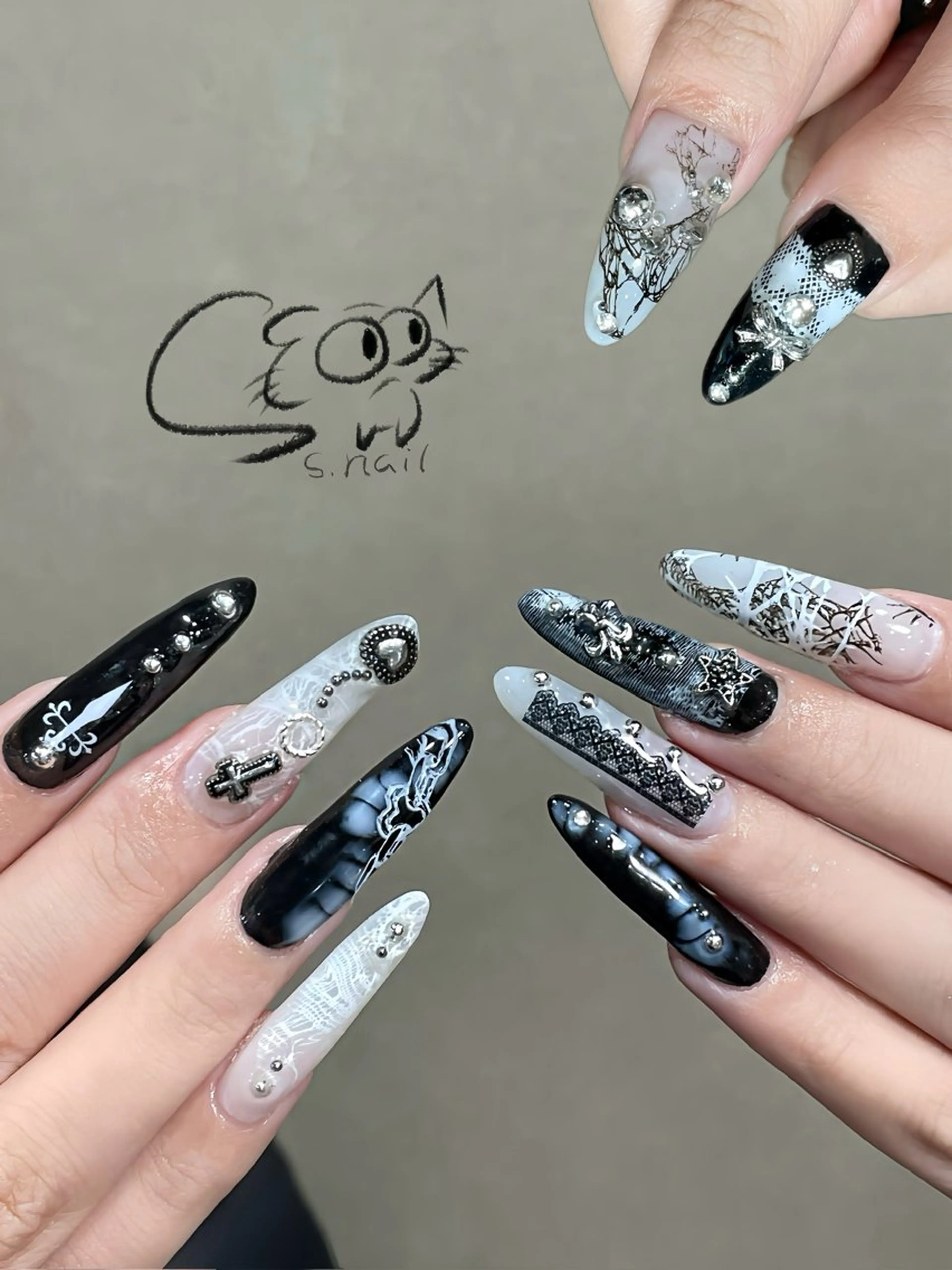 ネイル チークネイル フレンチネイル グラデーション マグネットネイル ワンカラーネイル S.nail _のネイルデザイン