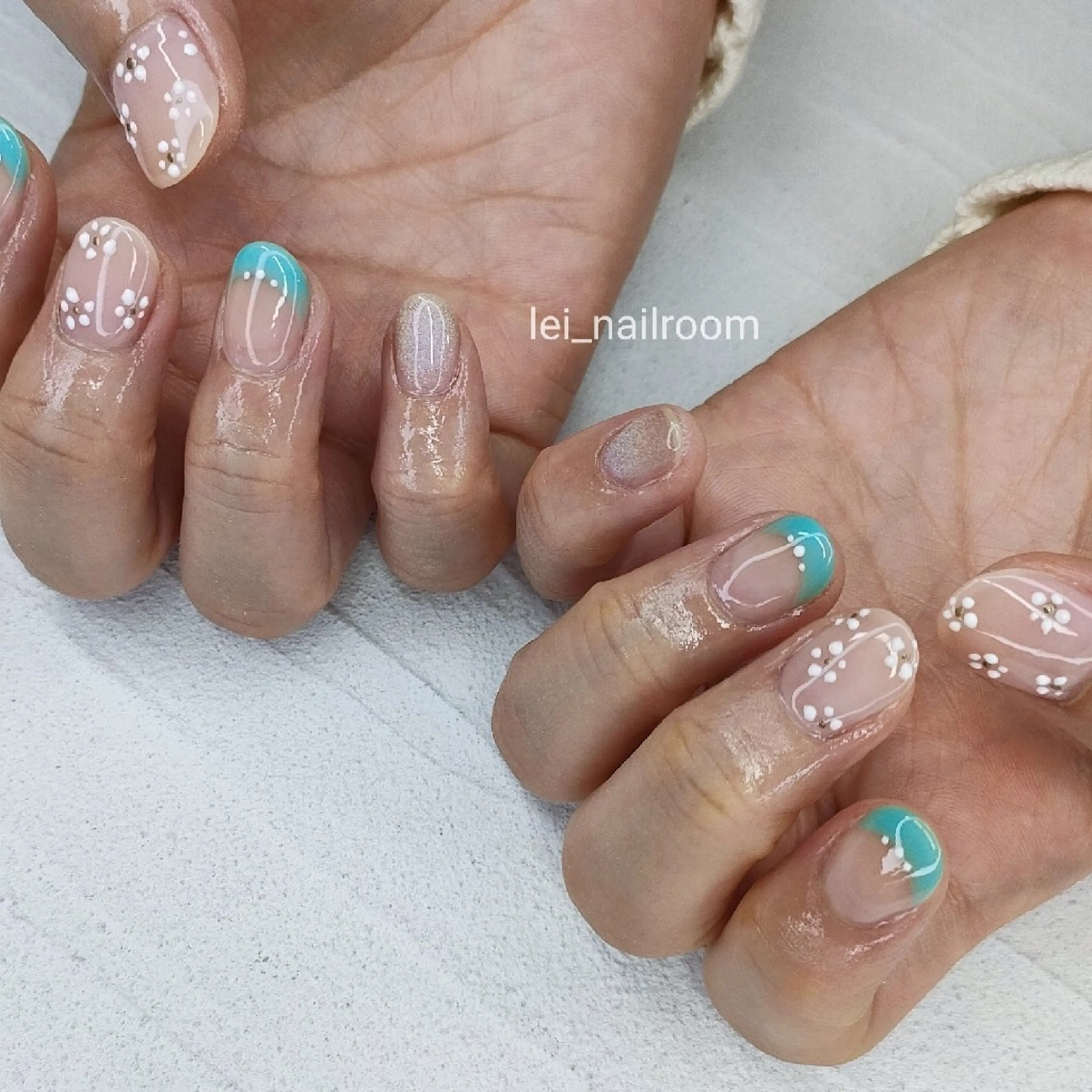 ネイル ブルー フレンチネイル lei🌼 nailroomのネイルデザイン