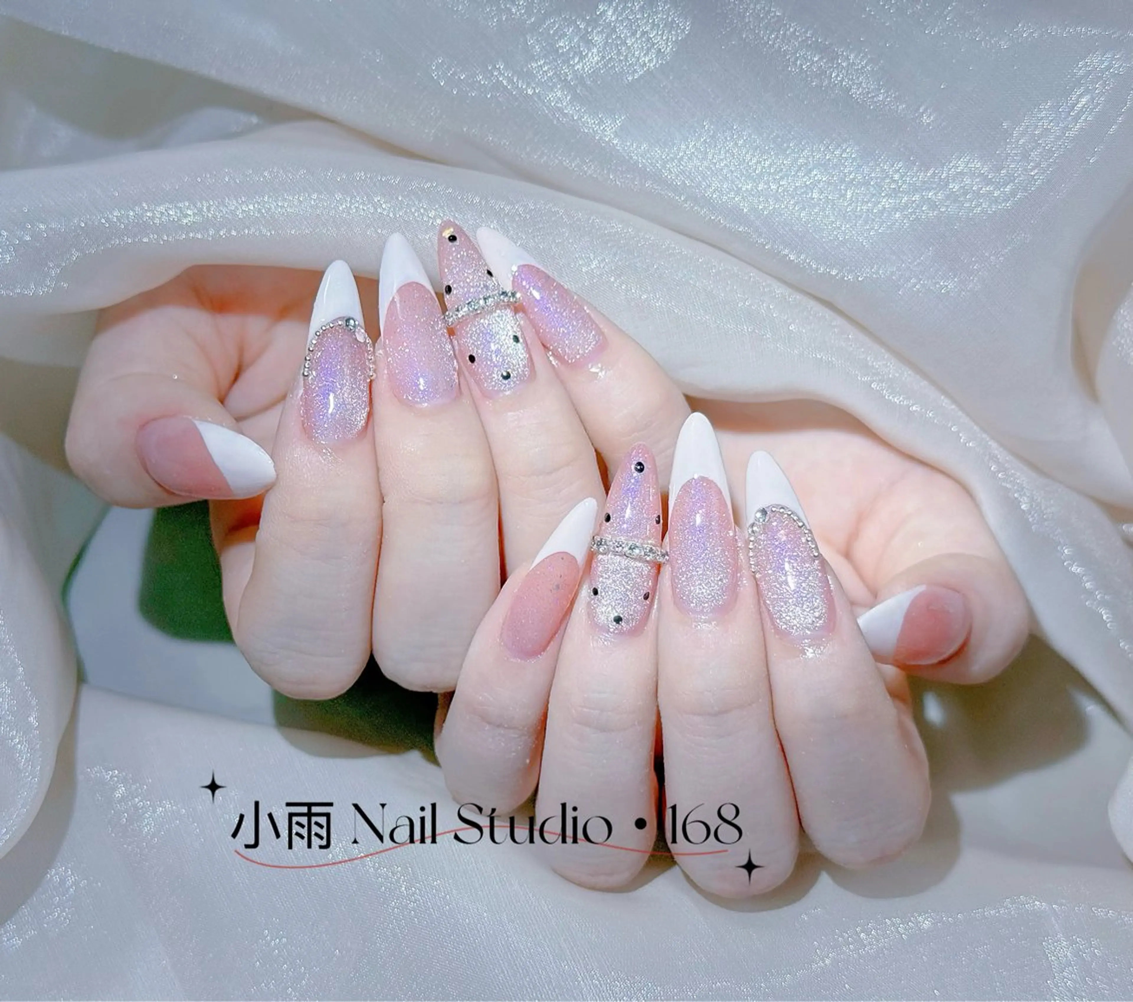 ネイル 小雨 Nail Studio・168のネイルデザイン