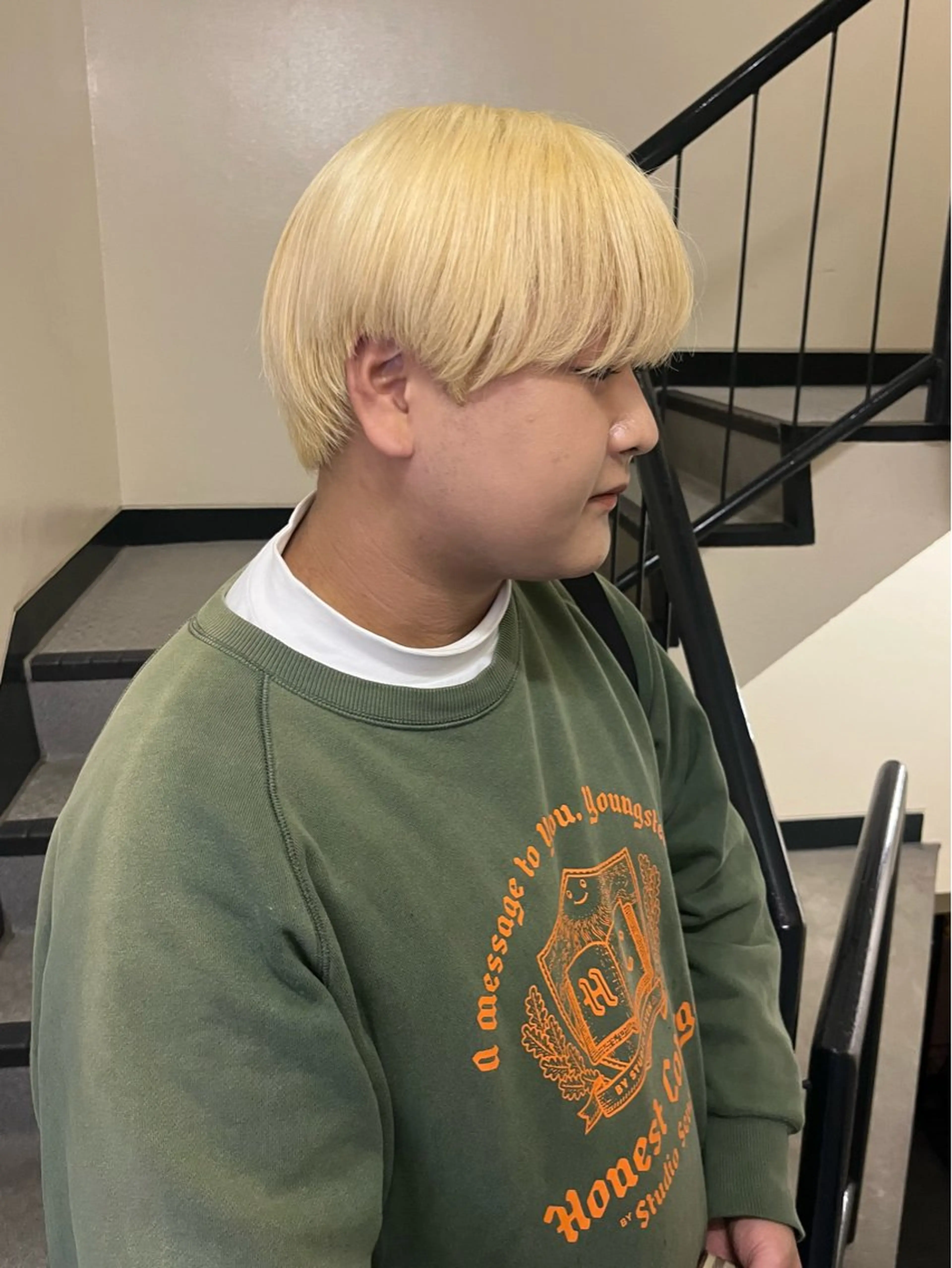 メンズ ☀️コミヤマミユ☀️ /パーマ/ハイトーンのヘアスタイル