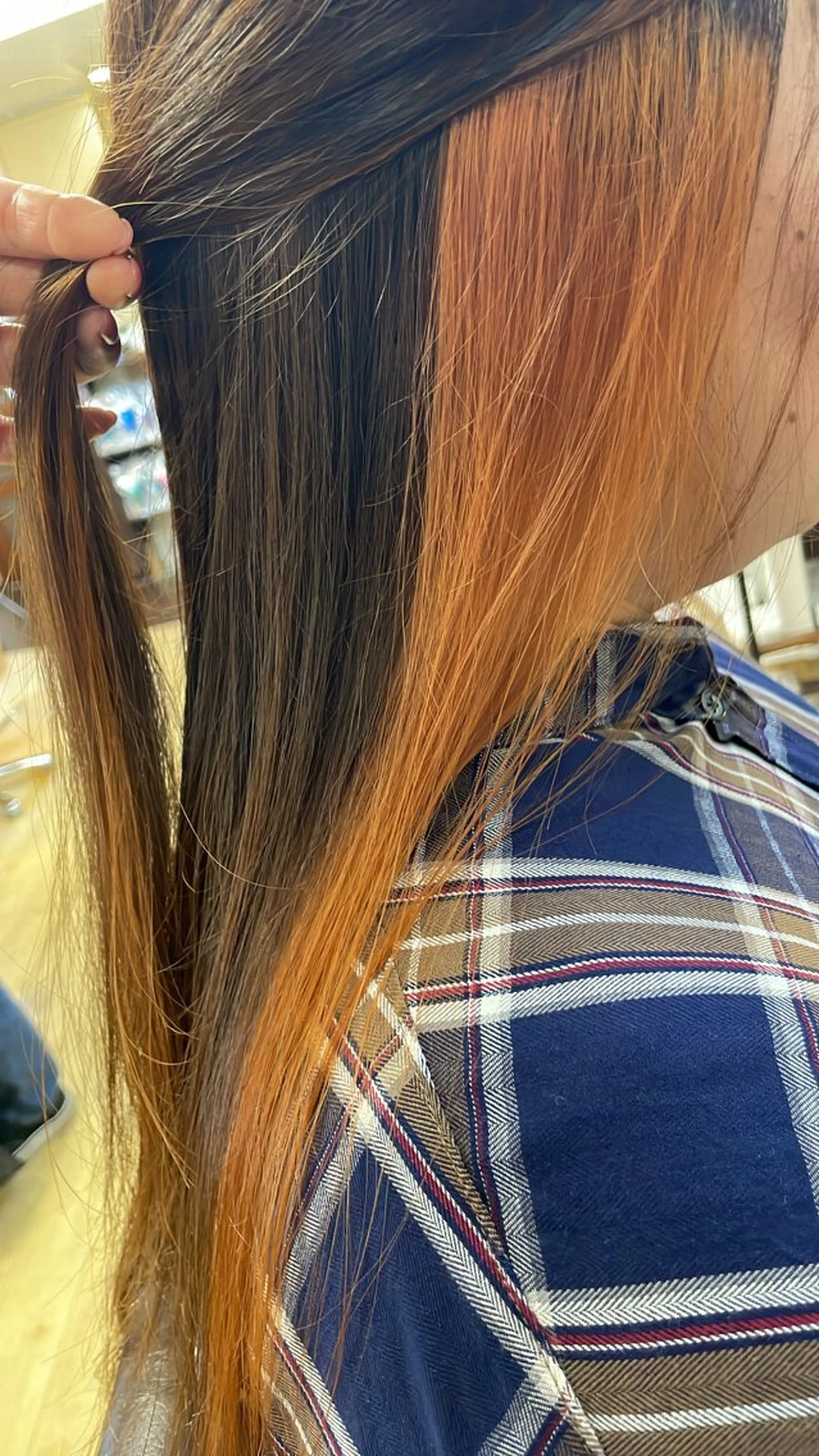 ロング カラー 桑野 葵のヘアスタイル