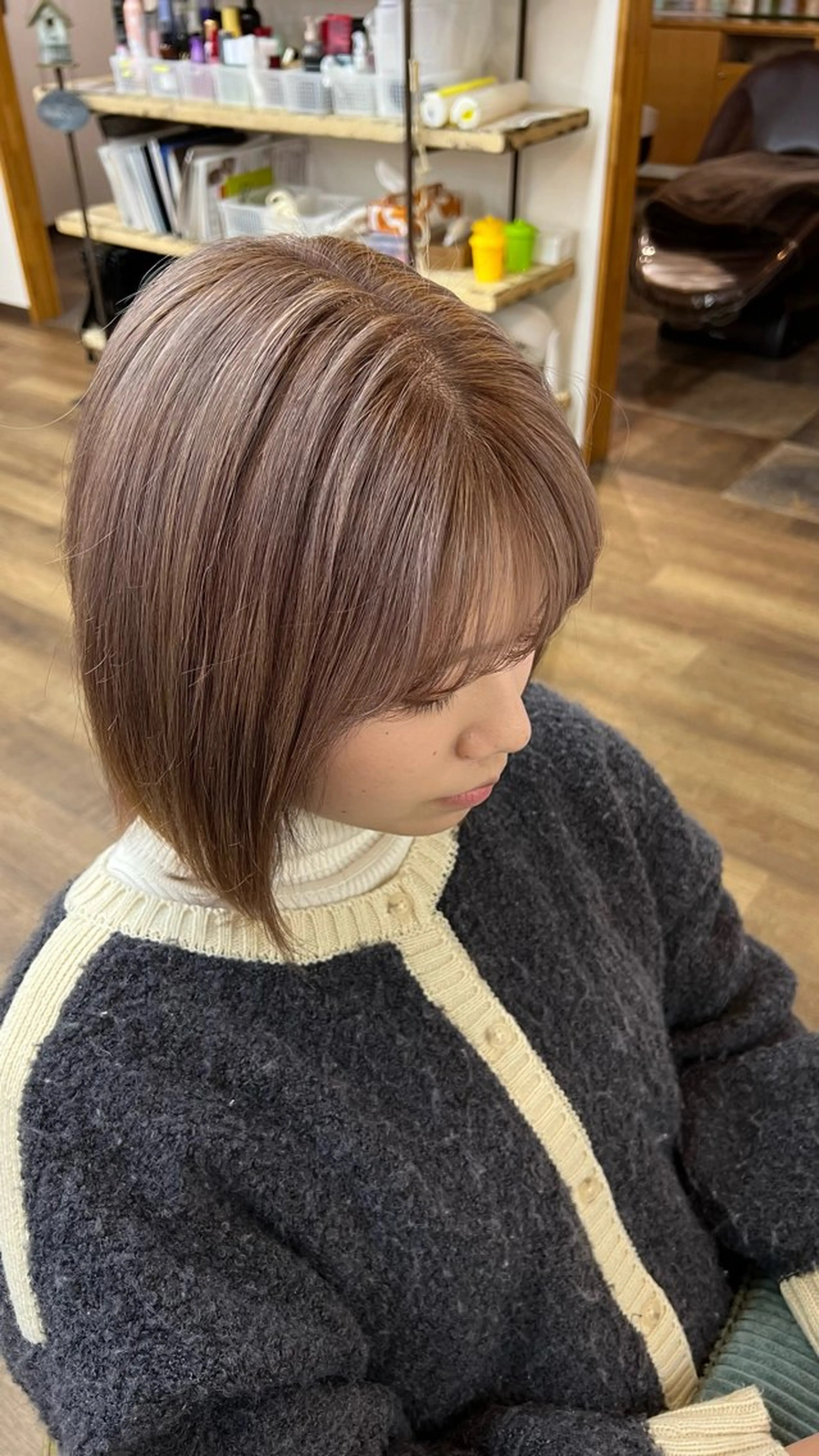 カラー ブリーチ グレージュ ミルクティーグレージュ 艶カラー💎/カット モデル募集中/ほのかのヘアスタイル