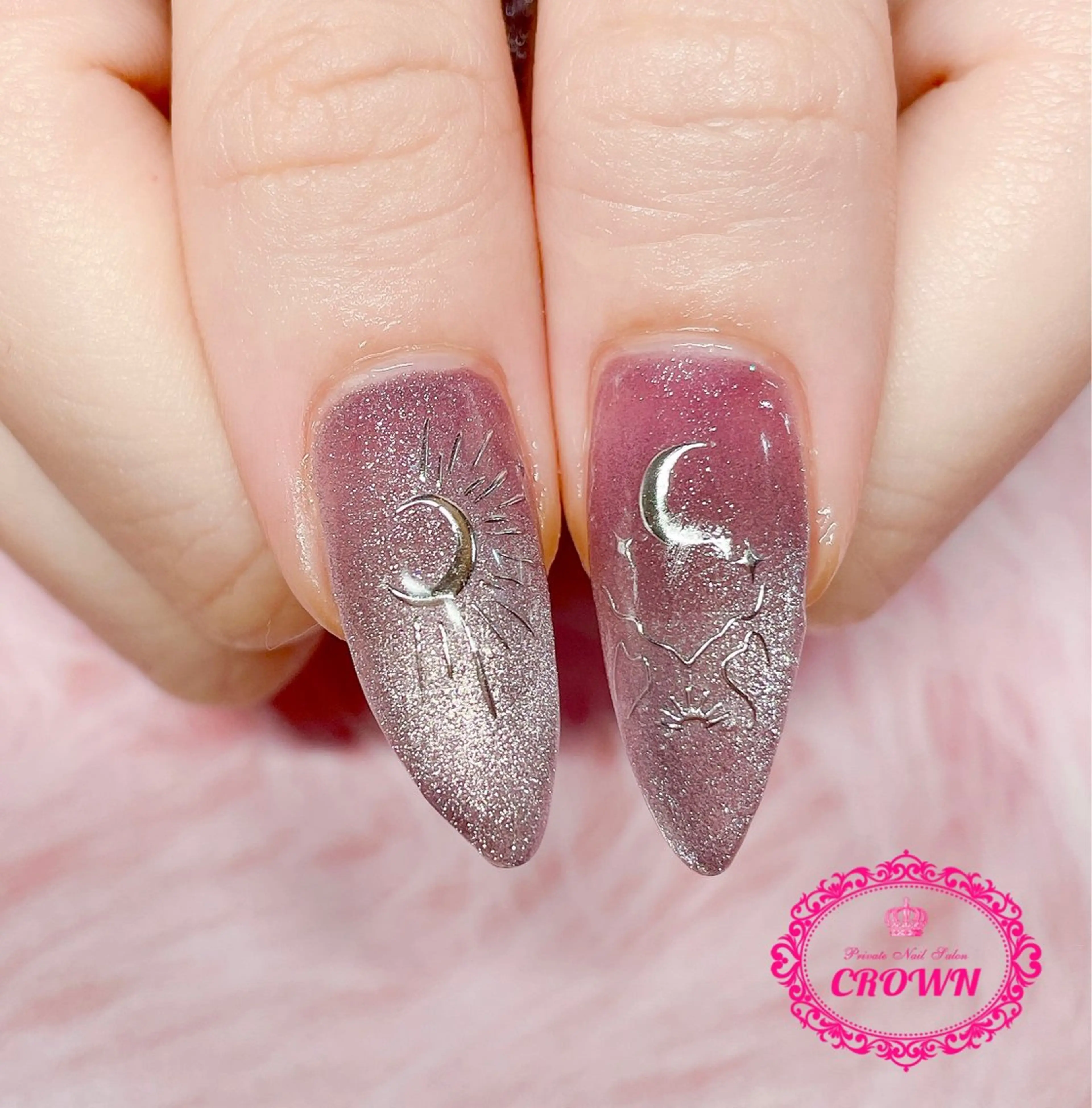 ネイル CROWN プライベートサロンのネイルデザイン