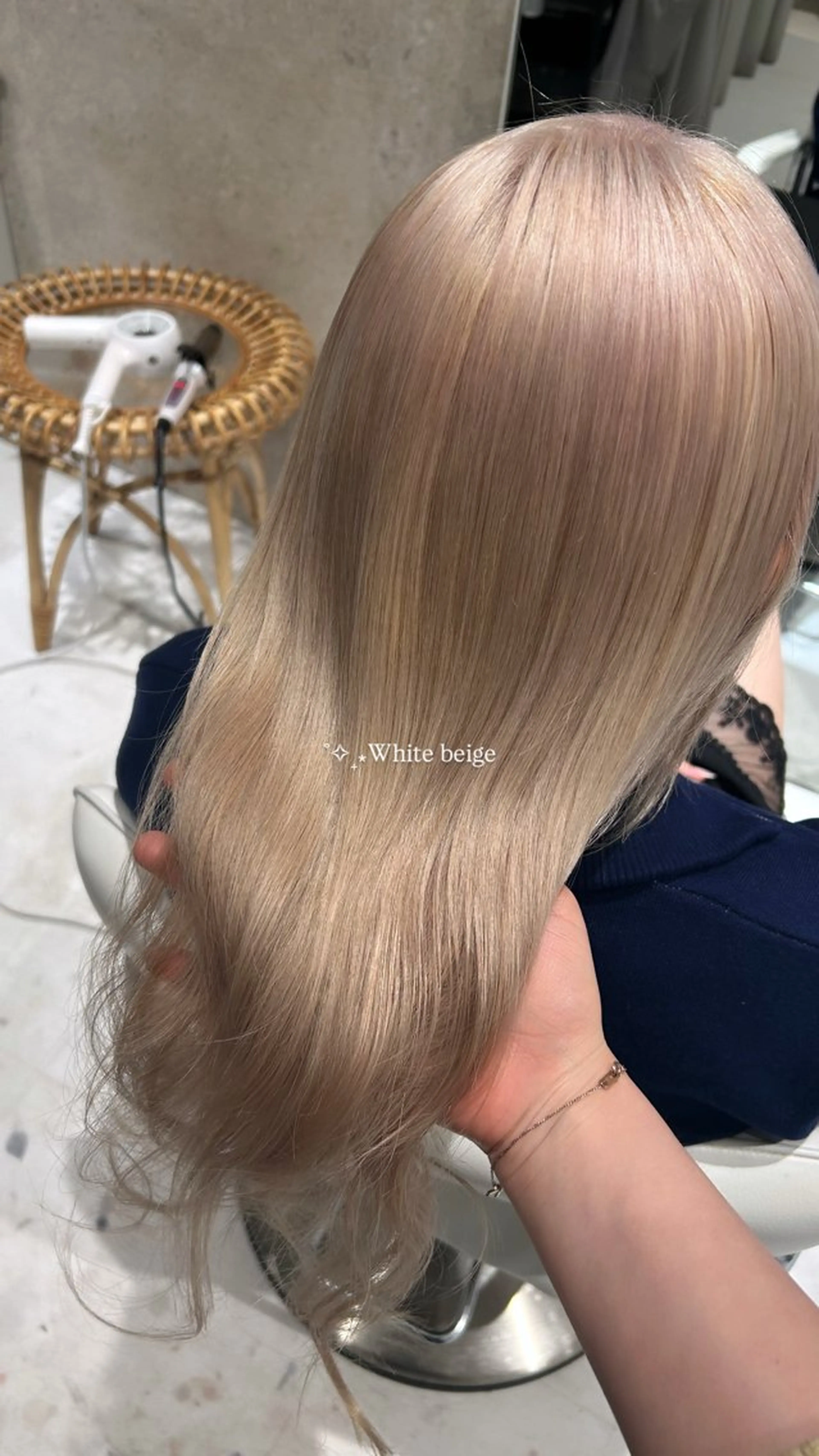 ໒꒱✮*｡ﾟcut+つやcolor+髪質改善TOKIOtreatmentの写真