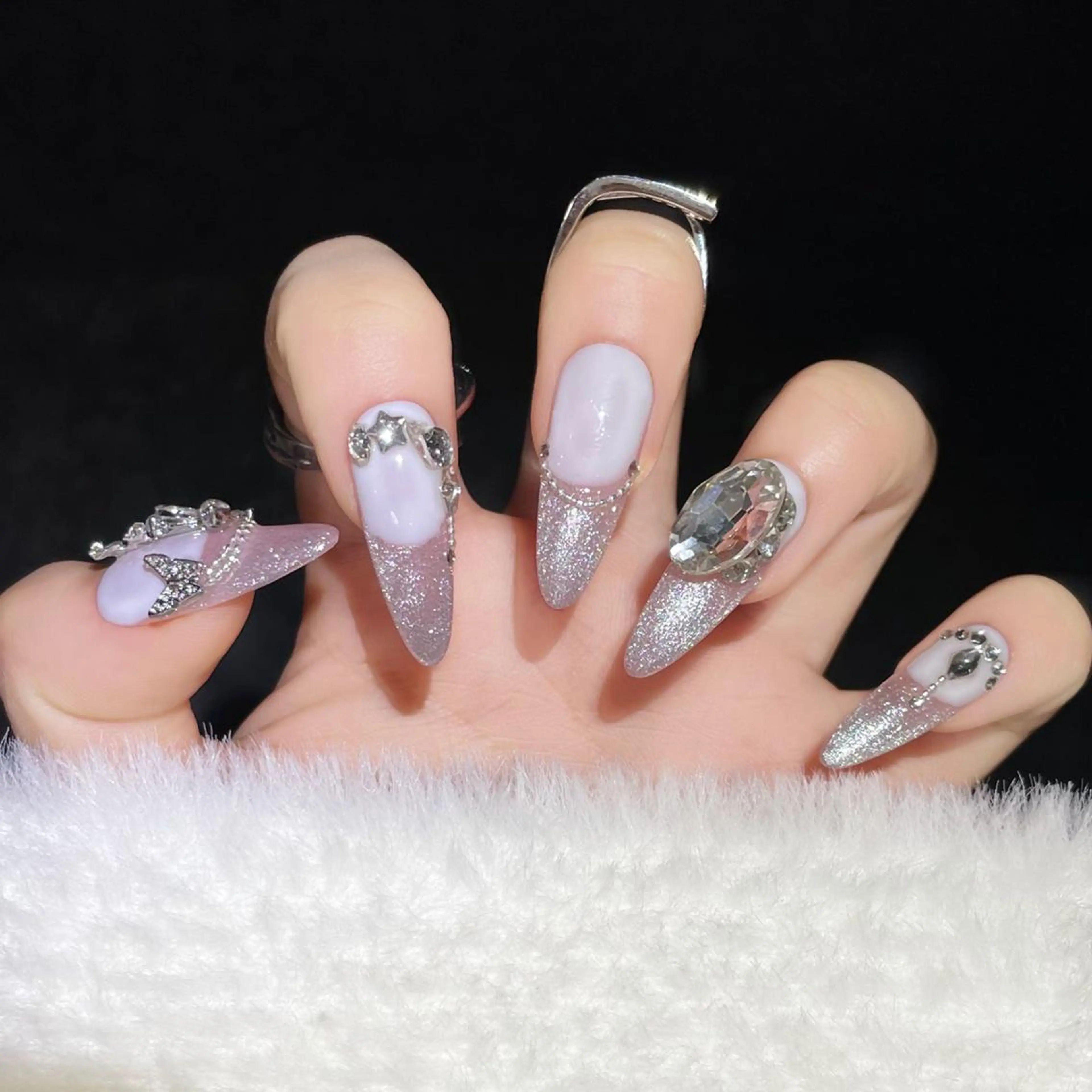 ネイル ジェルネイル スカルプネイル ネイルチップ ハンドネイル ハンドケア 🌸柚葉 🌸のネイルデザイン