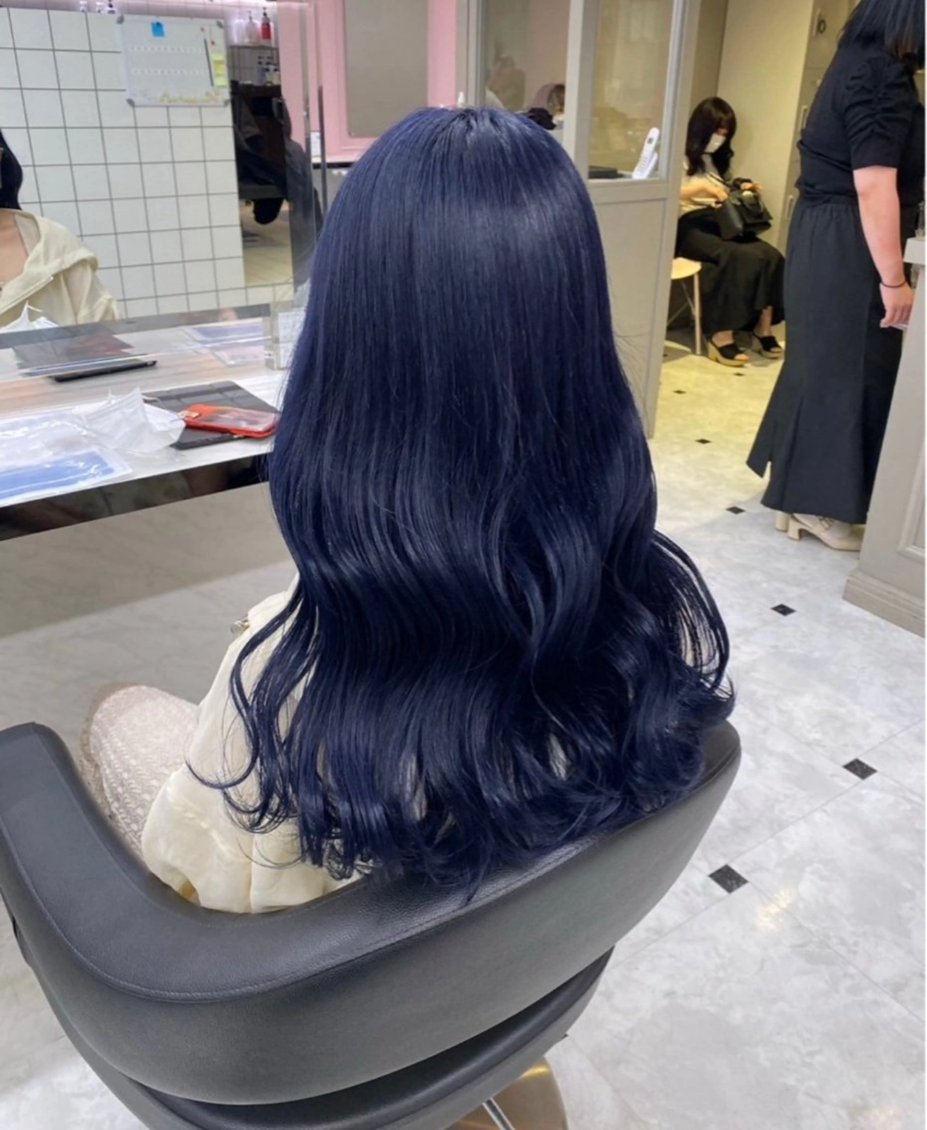 ロング カット ヘアカラー トリートメント 韓国ヘア/ブリーチ無 しWカラー/オリーブのヘアスタイル