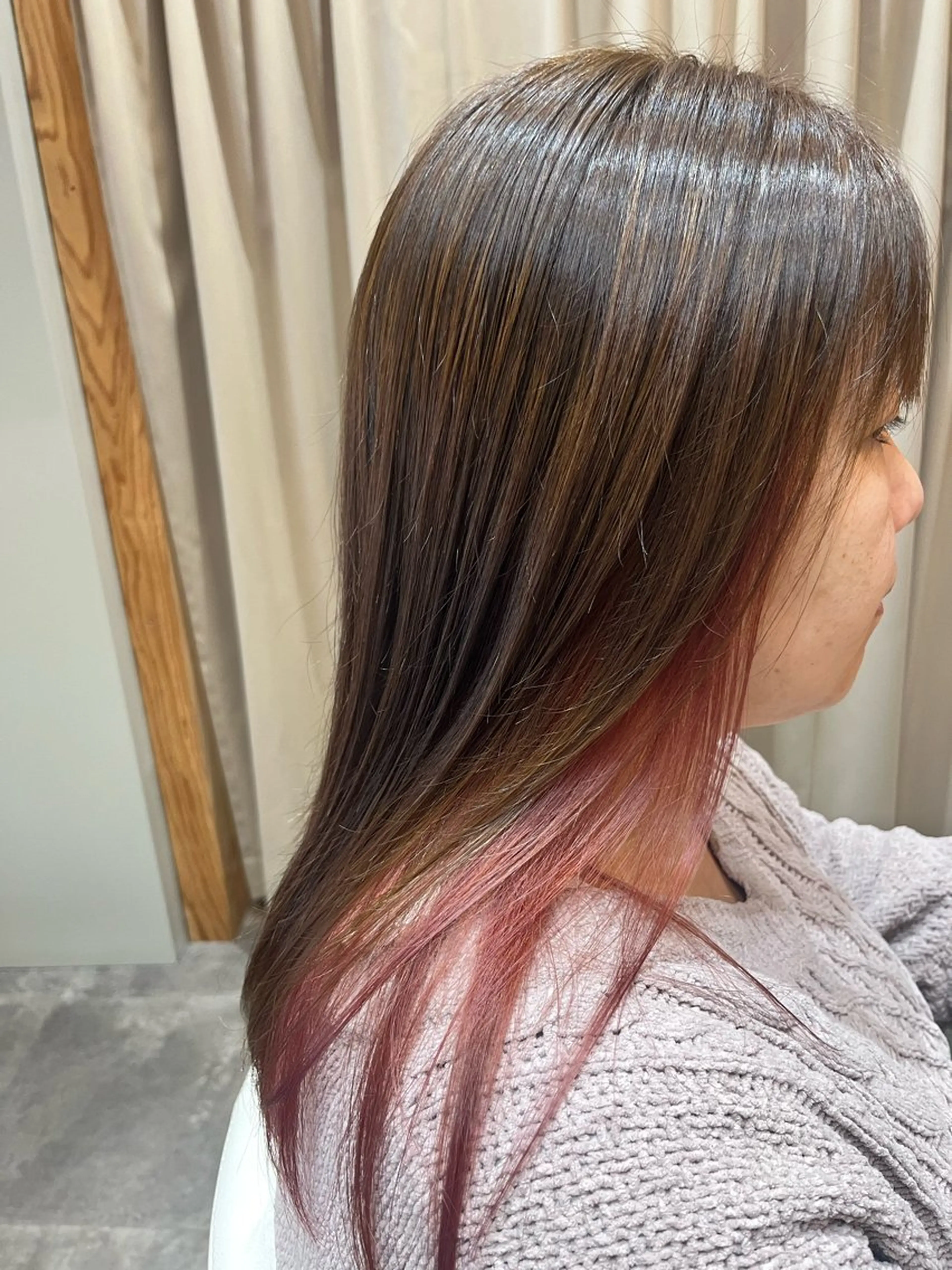 ロング カット ヘアカラー 佐藤 未来のヘアスタイル