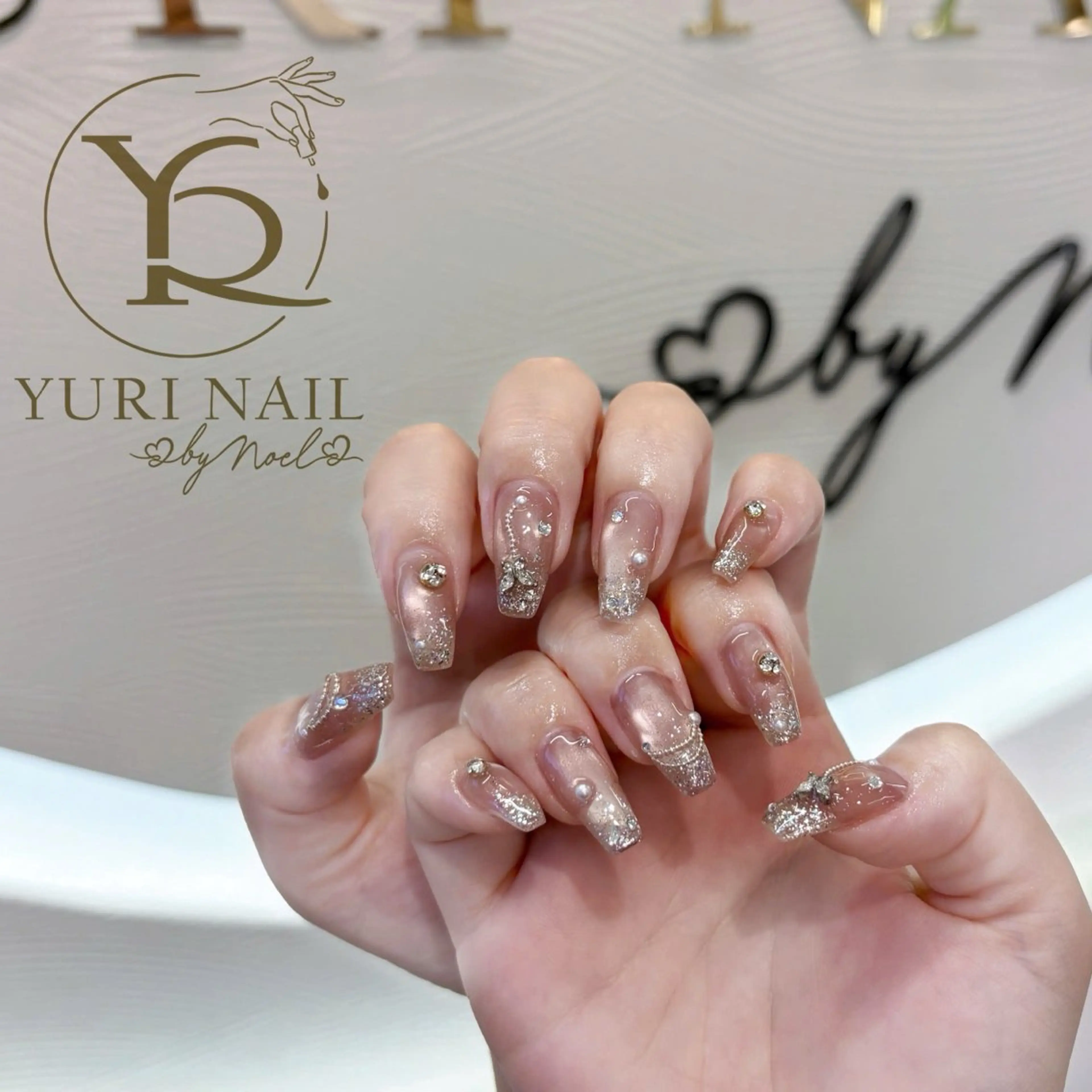 ネイル チークネイル フットネイル 韓国ネイル ニュアンスネイル オフィスネイル ハンドネイル フットネイル ハンドケア YURI Nail NARITAのネイルデザイン