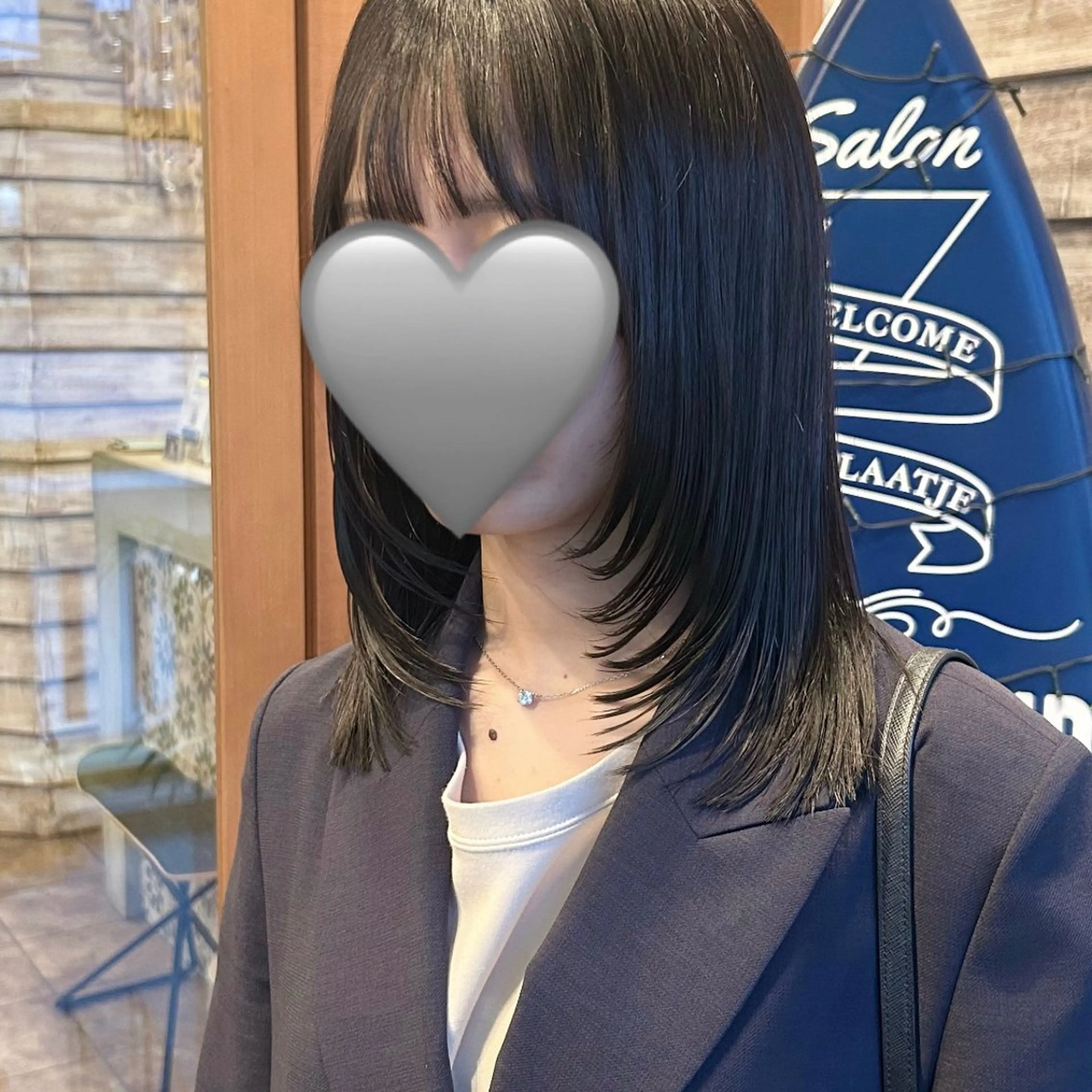 🩶6月限定🩶19:30​〜​のみ！似合わせカット＋縮毛矯正＋ダメージ補修トリートメント💇‍♀️🧴🫧の写真
