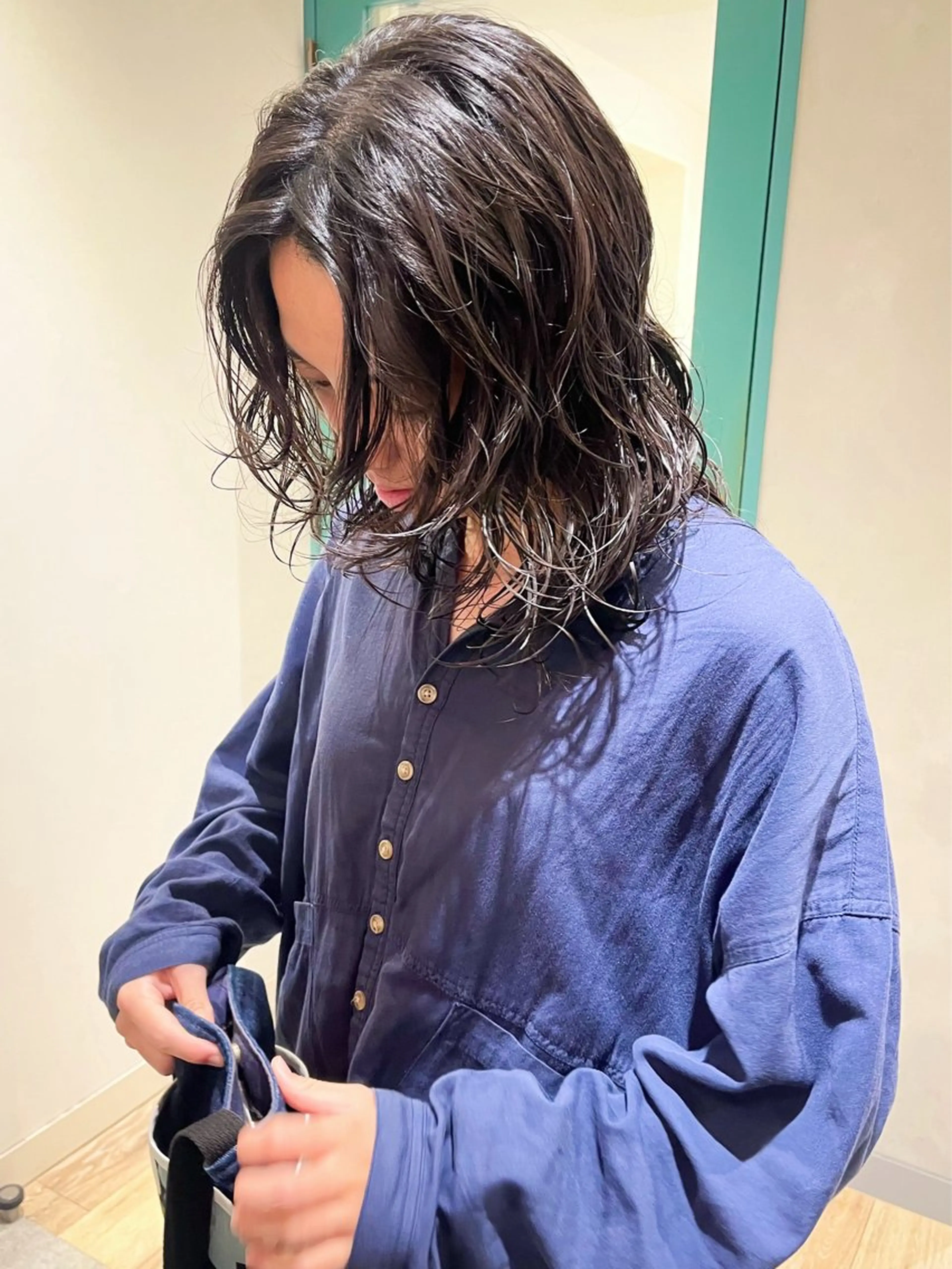 セミロング カラー パーマ カット パーマ 地毛風ストレート ミニボブ🌷江梨🍎のヘアスタイル