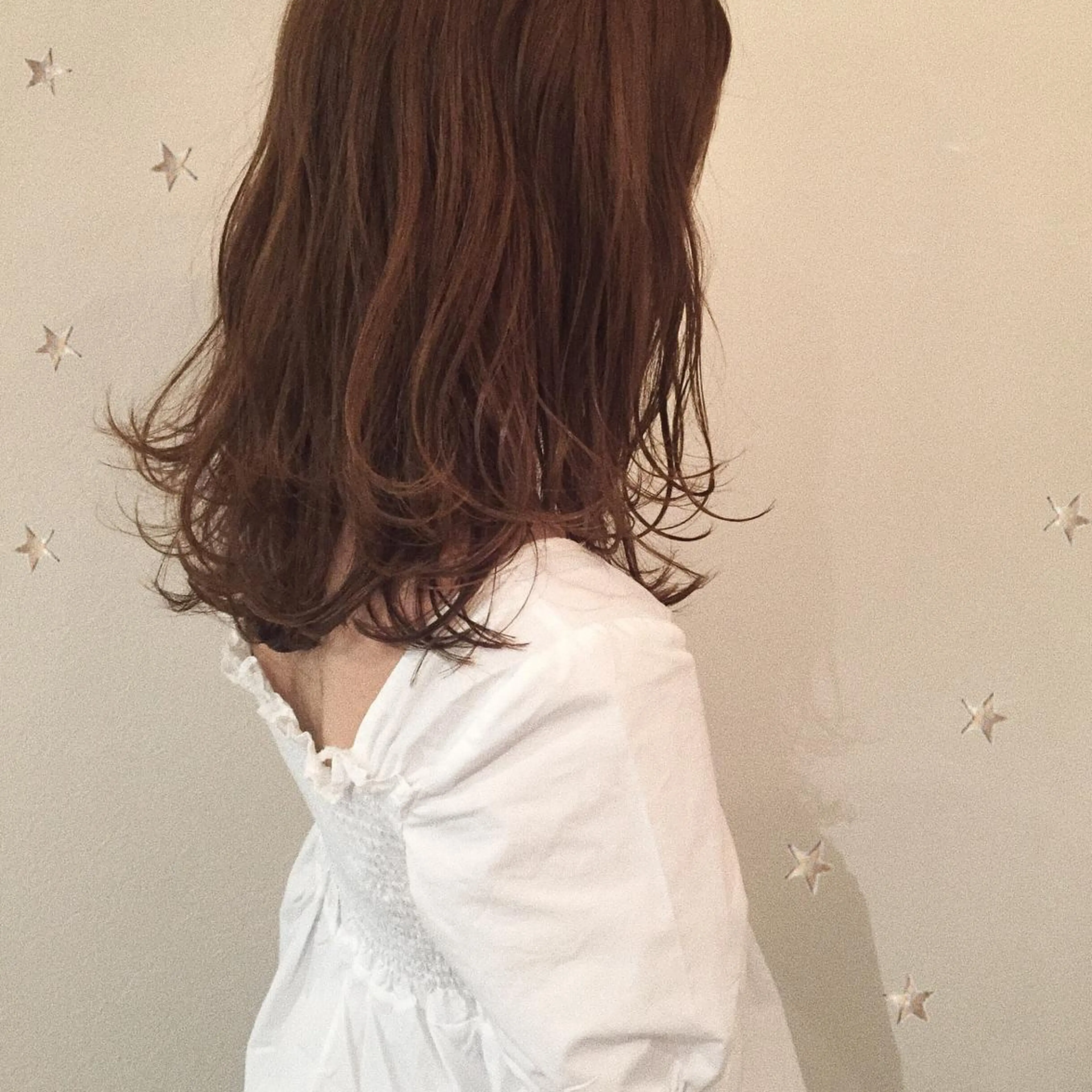 セミロング レイヤーカット 市川 千夏のヘアスタイル