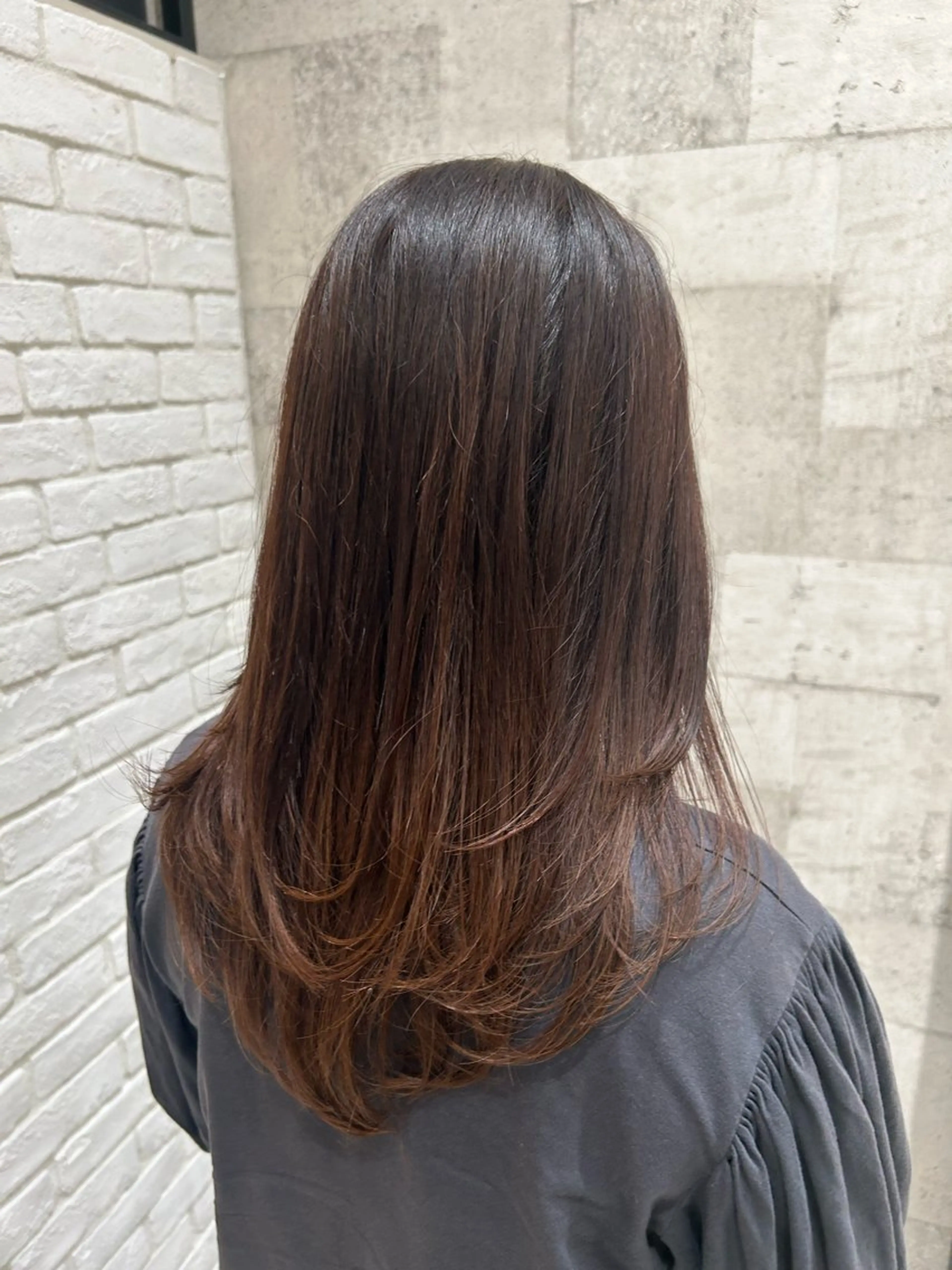 セミロング 🕊️柳谷 壽里🕊️のヘアスタイル