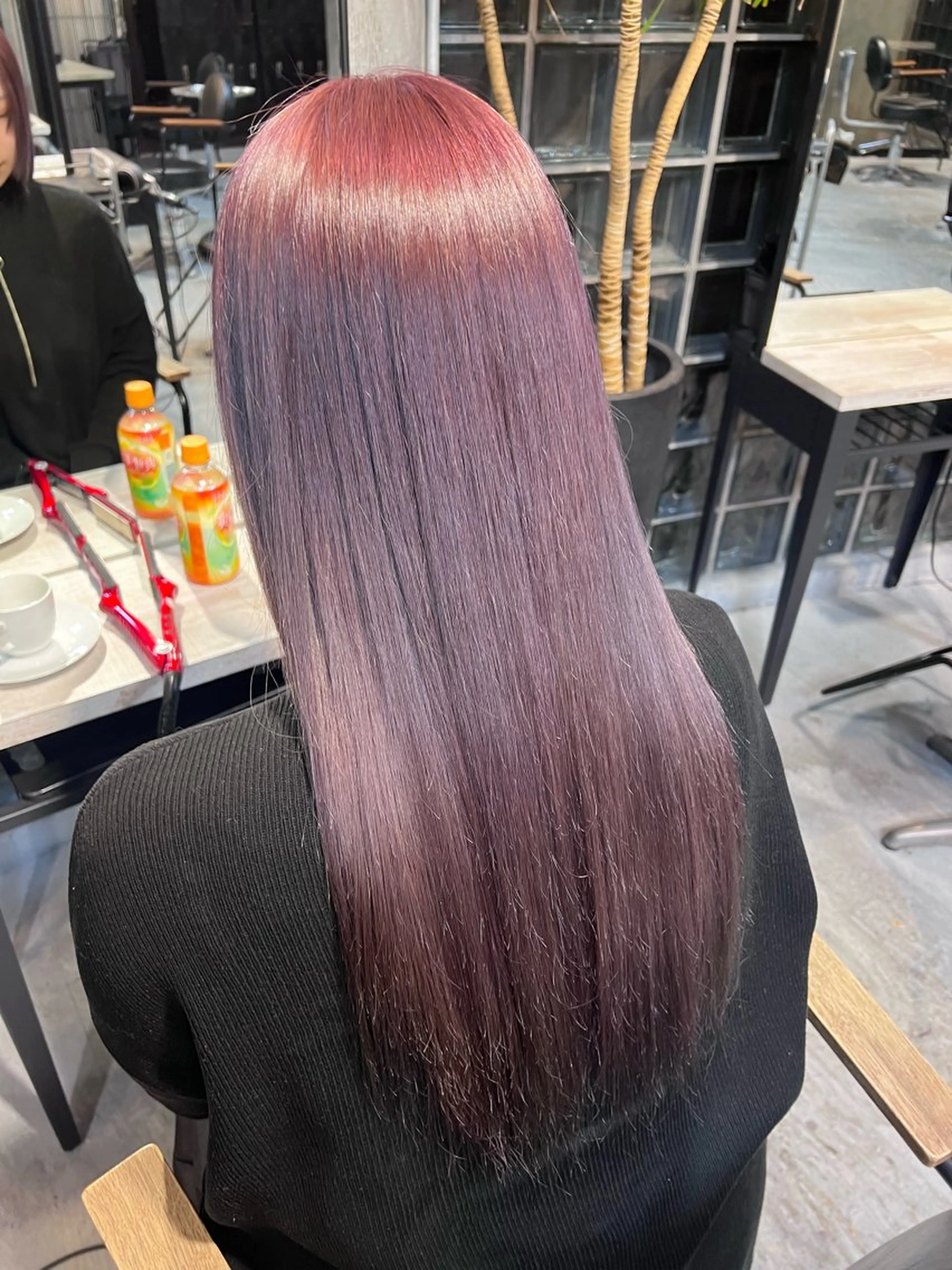 セミロング カラー ブリーチ ラベンダーカラー 🫐ハイトーンカラー /RIRIKA🌻のヘアスタイル