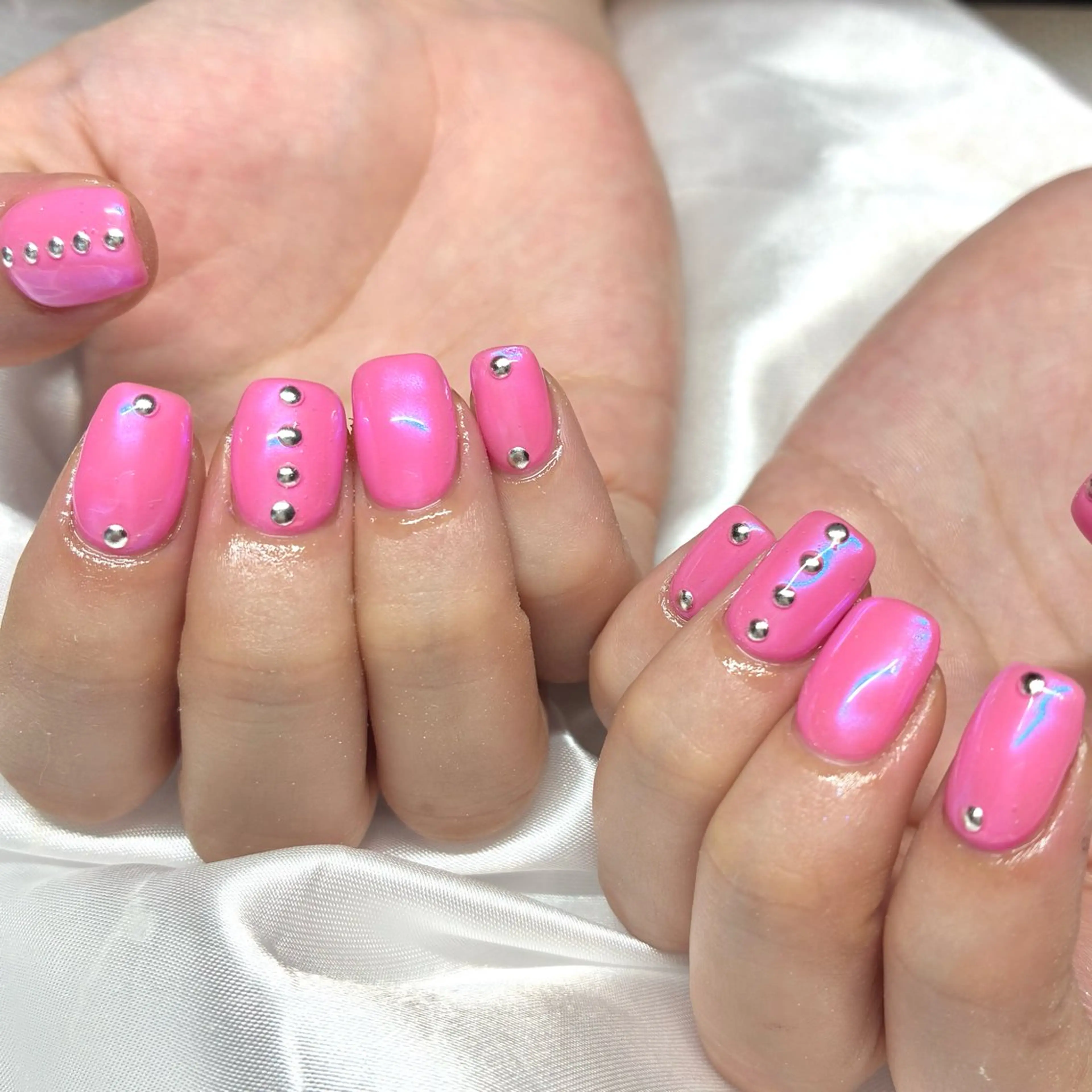ネイル オーロラネイル ハンドネイル Nail ヌシん家 AKANEのネイルデザイン