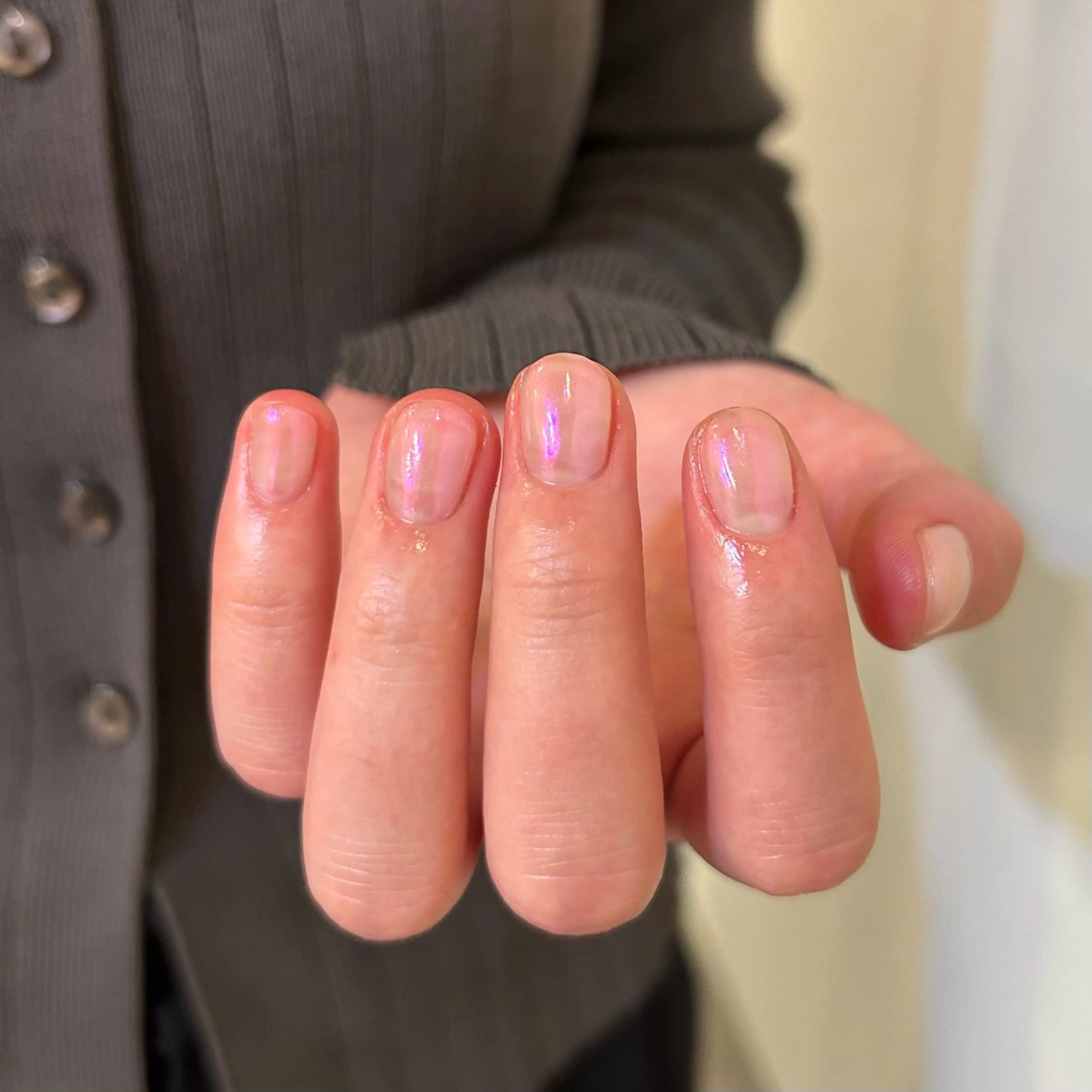 ネイル オーロラネイル ハンドネイル Yumi シンプルネイルのネイルデザイン