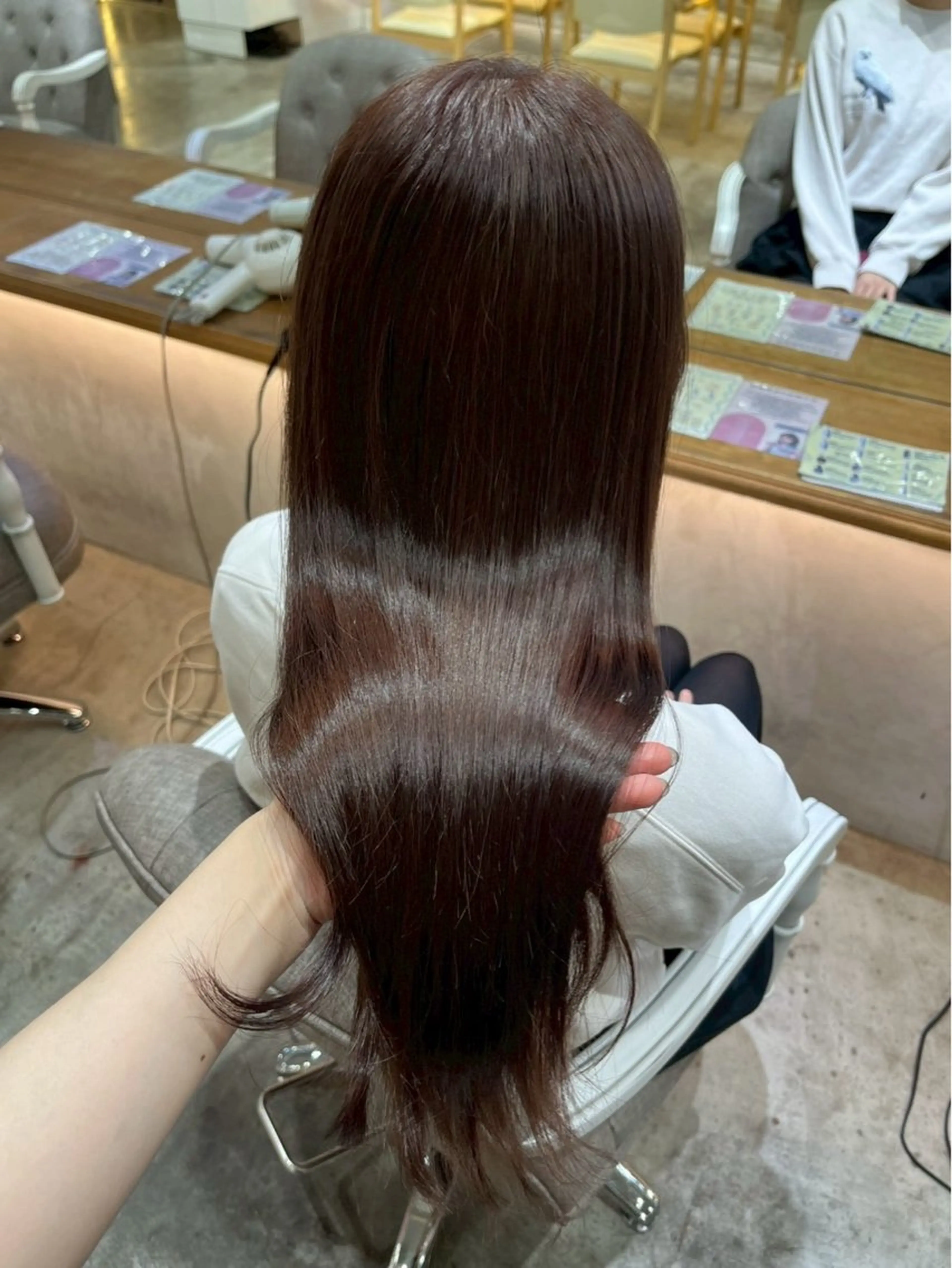 カラー friity/ 前出 杏のヘアスタイル