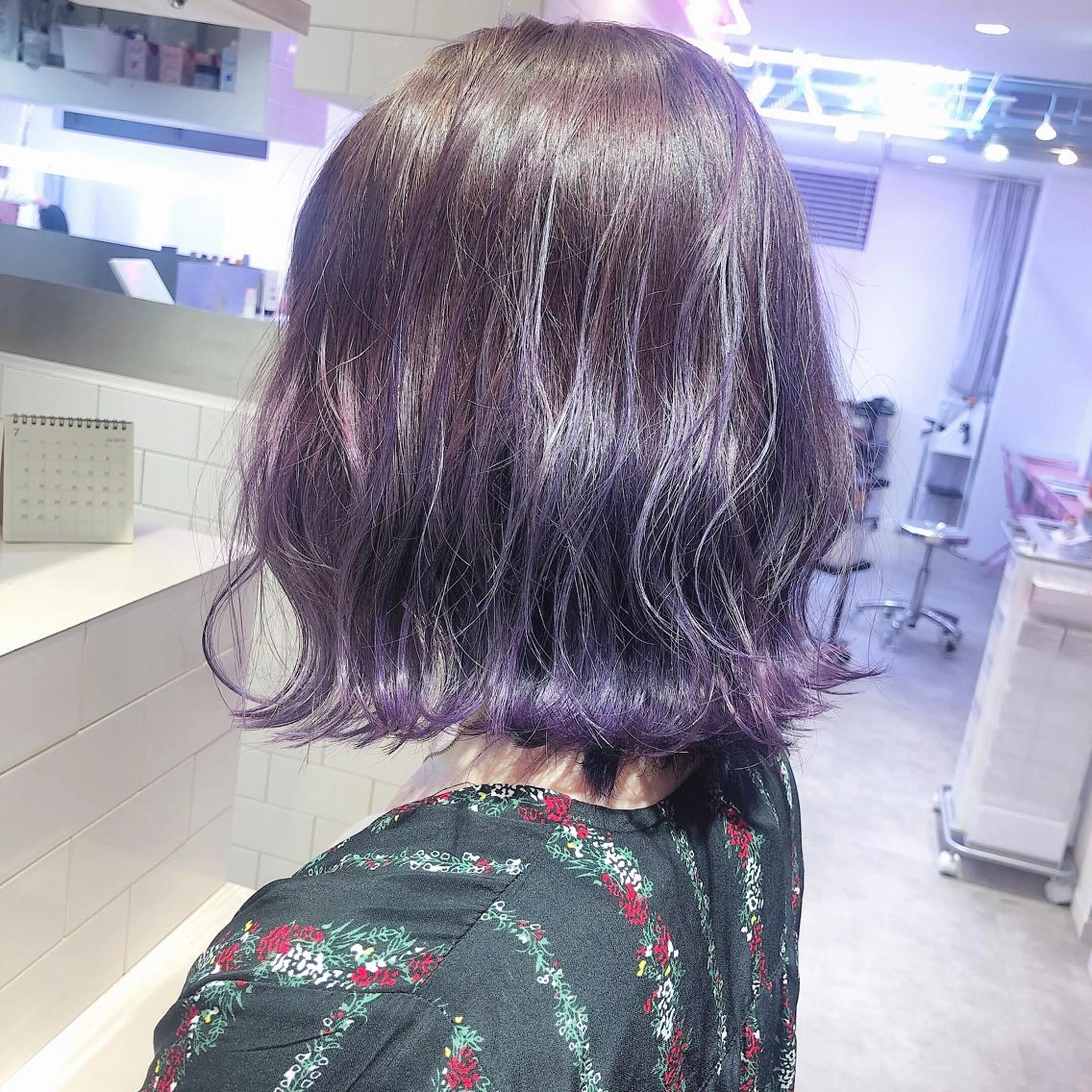 ミディアム カラー バレイヤージュ ブリーチ パープルカラー レイヤーカット カット ヘアカラー パーマ 縮毛矯正 トリートメント ヘアセット 透明感カラー× レイヤーカット✨高梨のヘアスタイル
