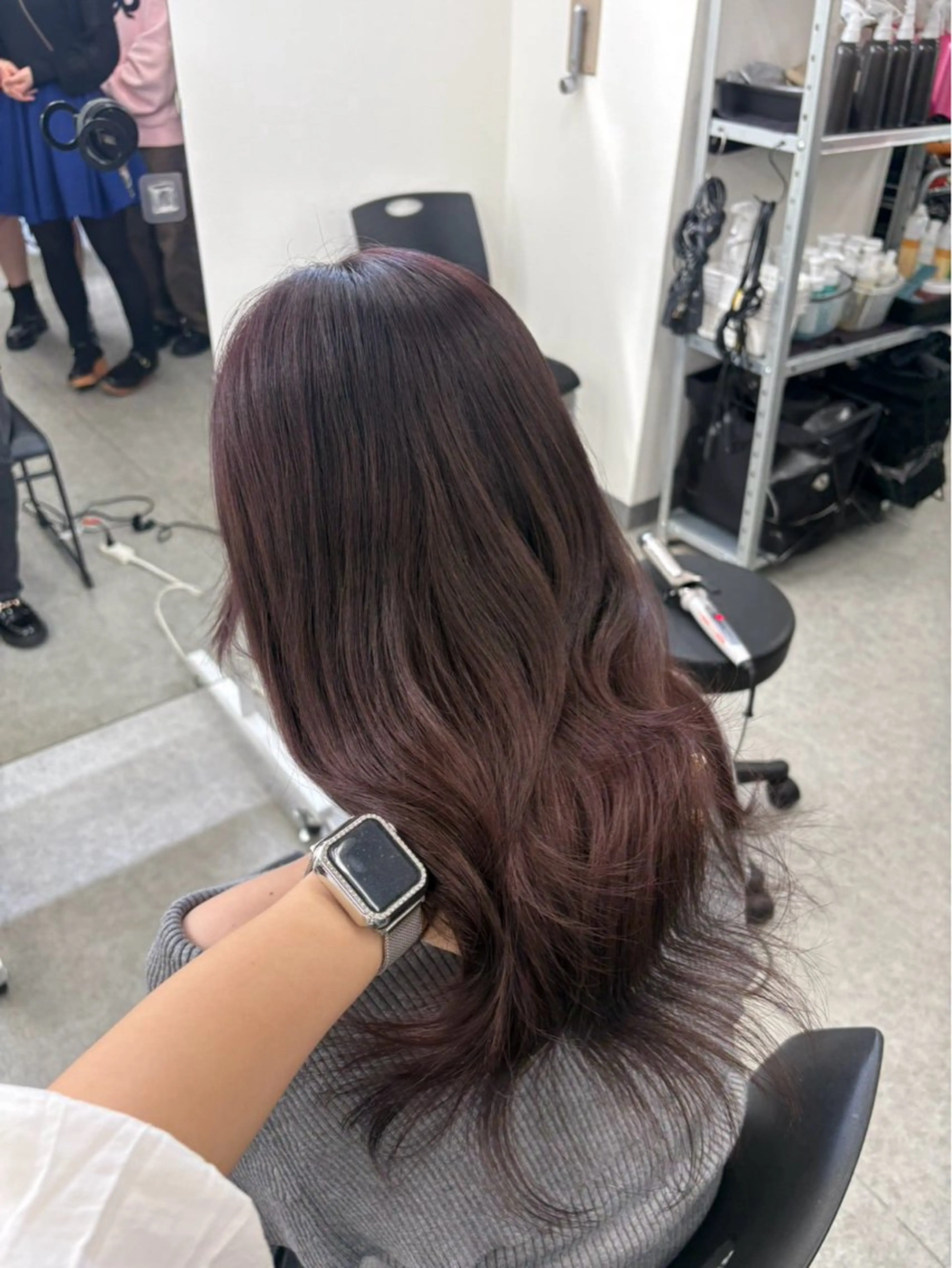 セミロング 髪質改善 ヘアカラー トリートメント 吉田 成希のヘアスタイル