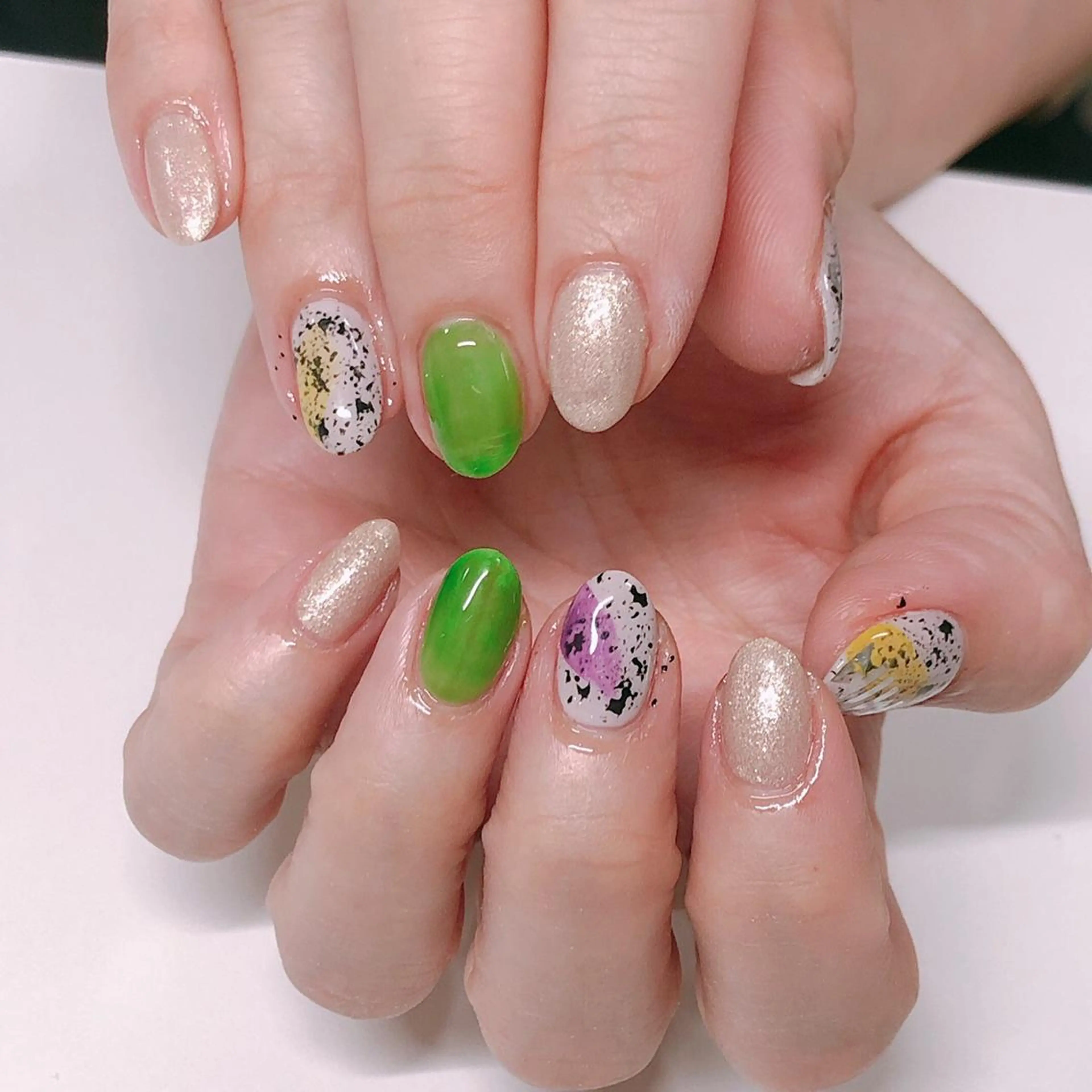 ネイル フットネイル ワンカラーネイル Lily Roseスタッフ一同のマツエク・マツパデザイン