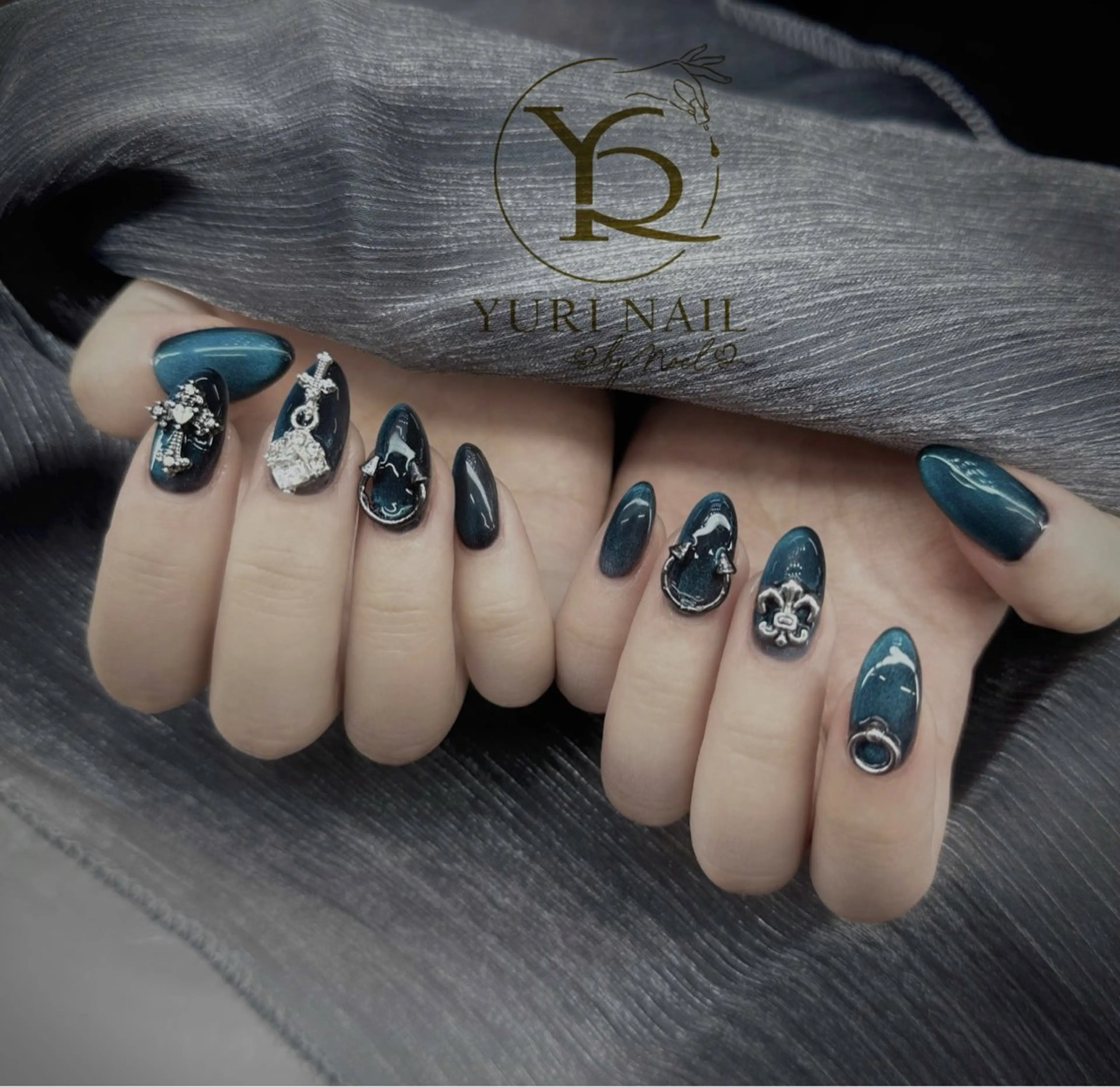 ネイル チークネイル フットネイル フレンチネイル グラデーション キラキラネイル YURI Nail Funabashiのネイルデザイン