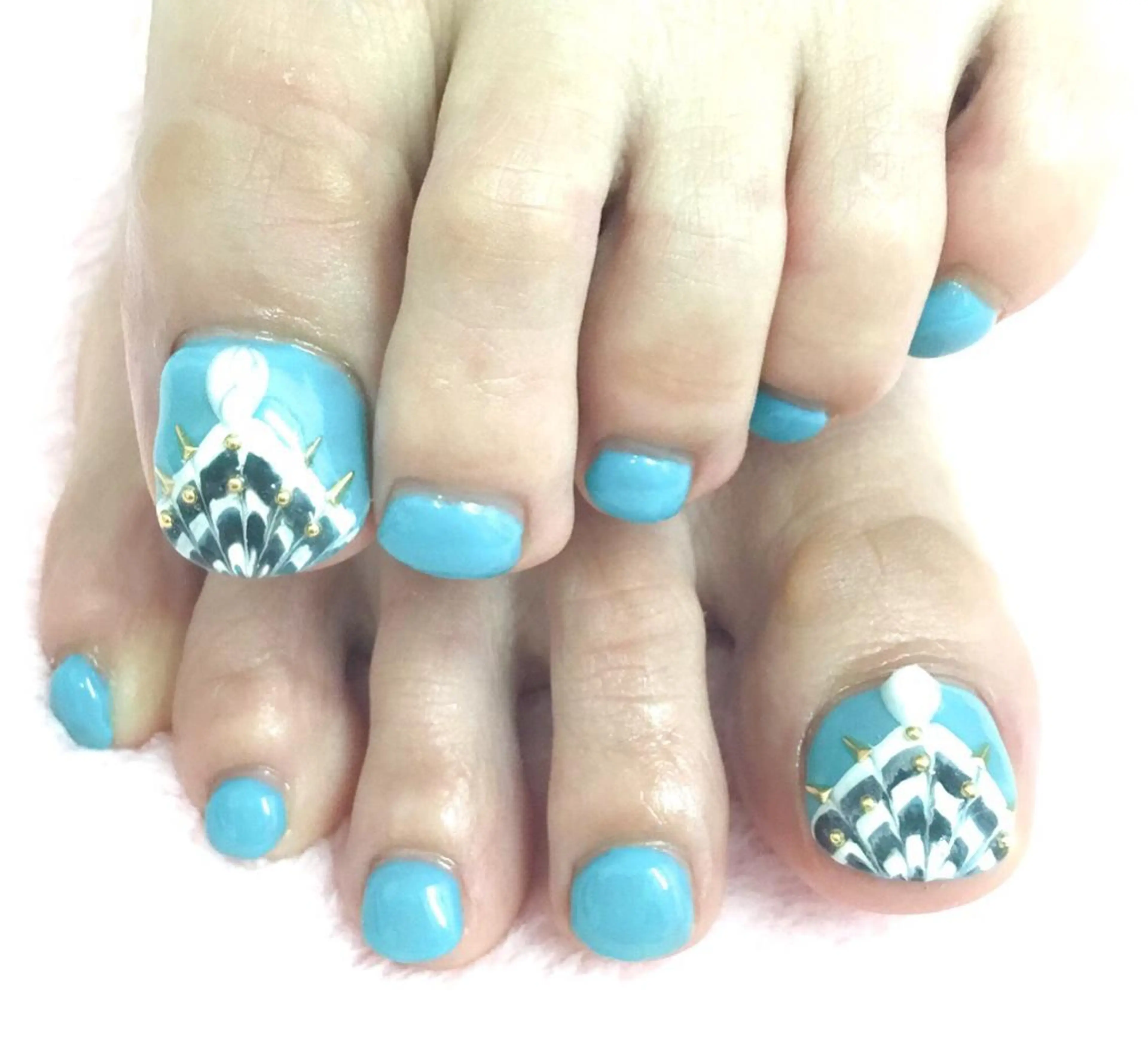 ネイル e.nail所属・和賀井 恵理のネイルデザイン