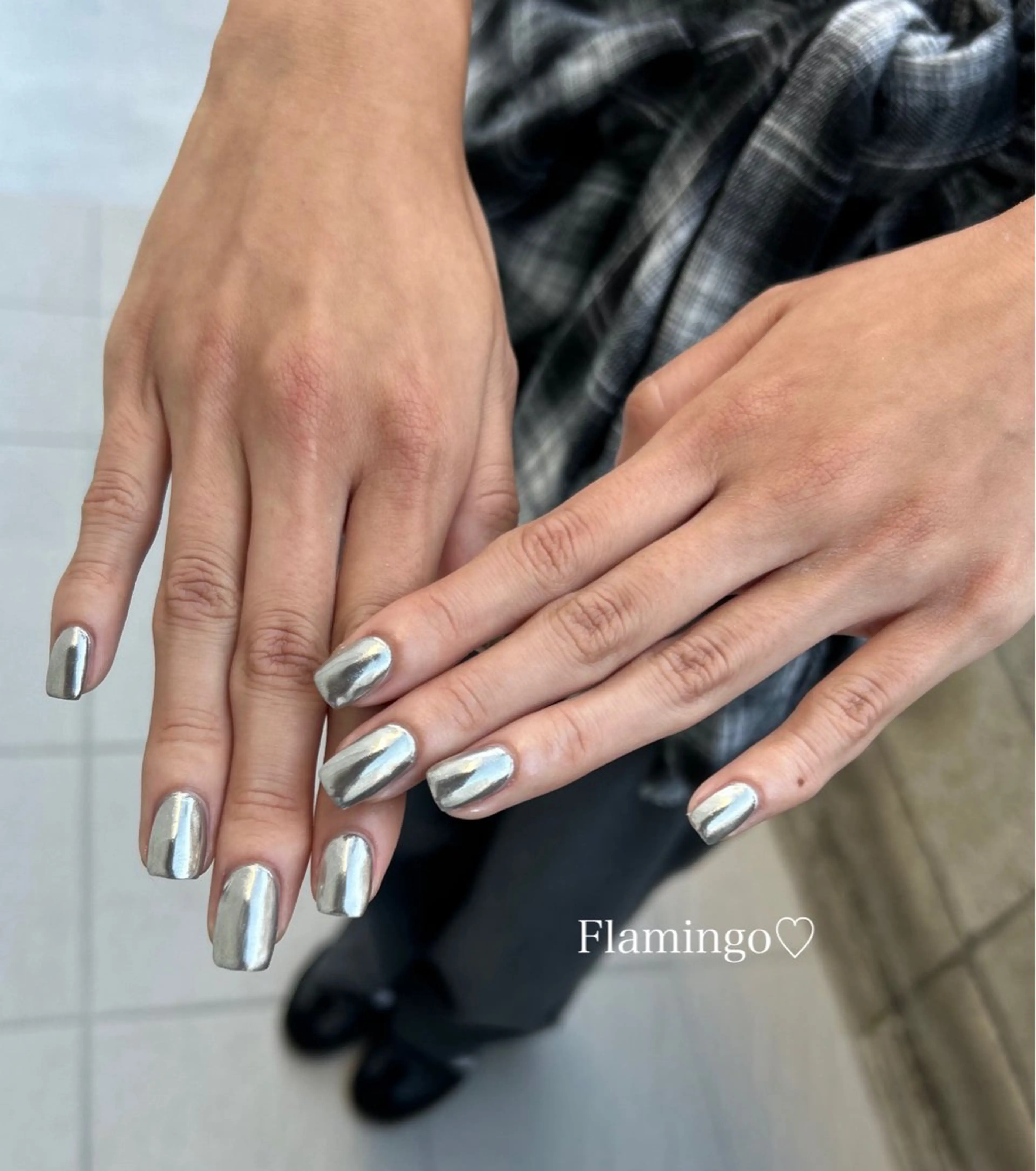 ネイル ミラーネイル ワンカラーネイル シンプルネイル ハンドネイル フィルイン／自爪育成 ／爪に優しい施術のネイルデザイン