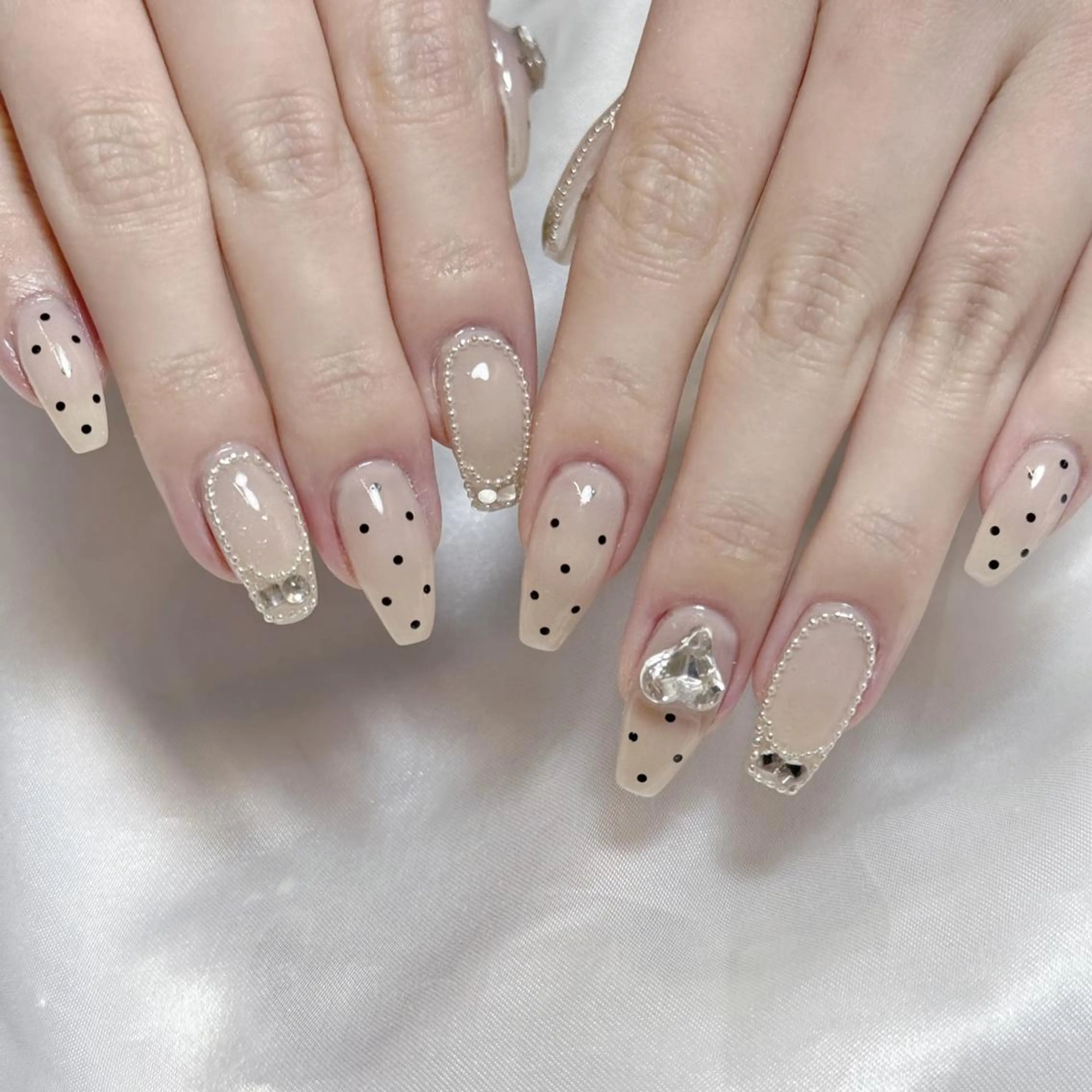 ネイル 🎀fein. eye&nail🎀のマツエク・マツパデザイン