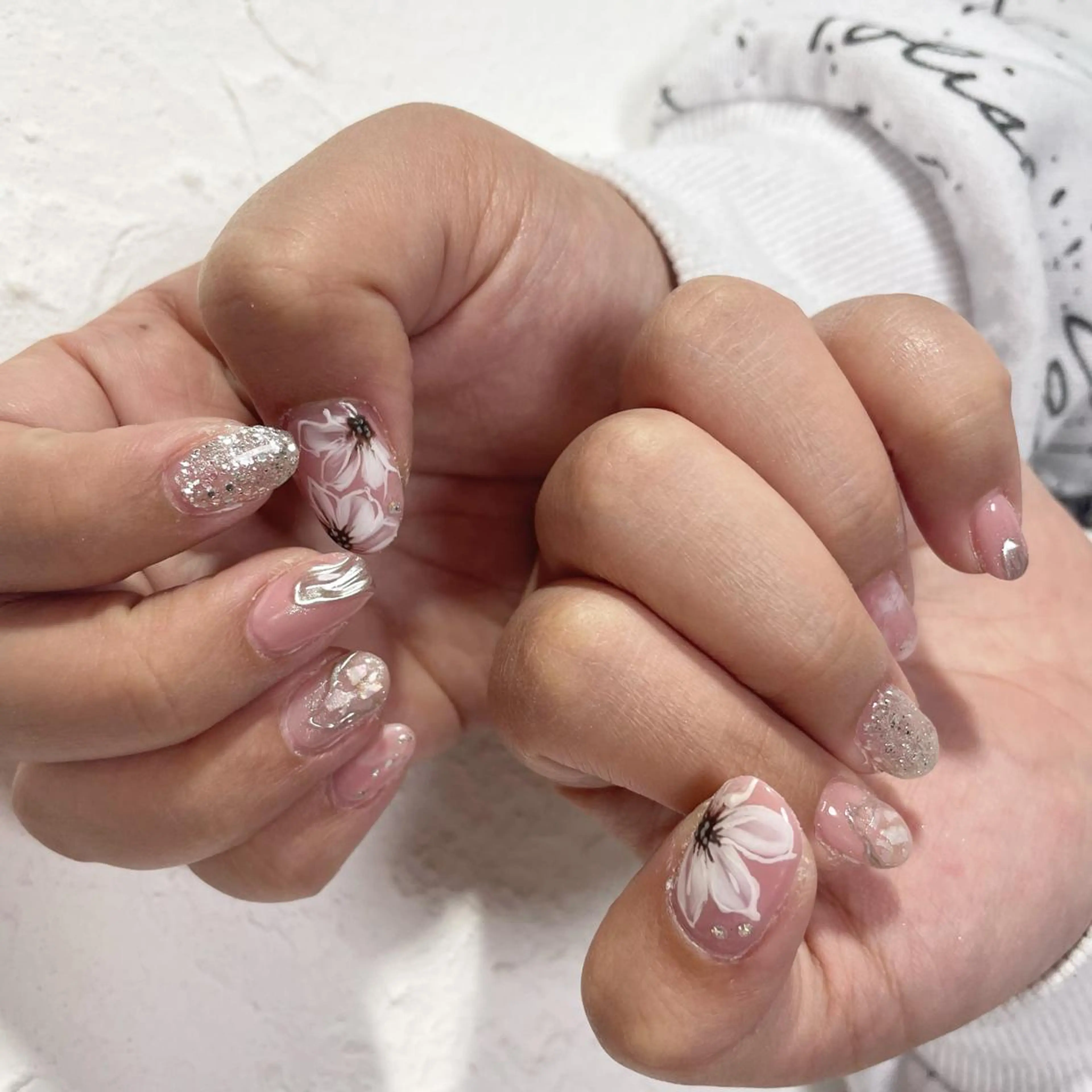 ネイル nail.gorin所属・吉村 優子のネイルデザイン