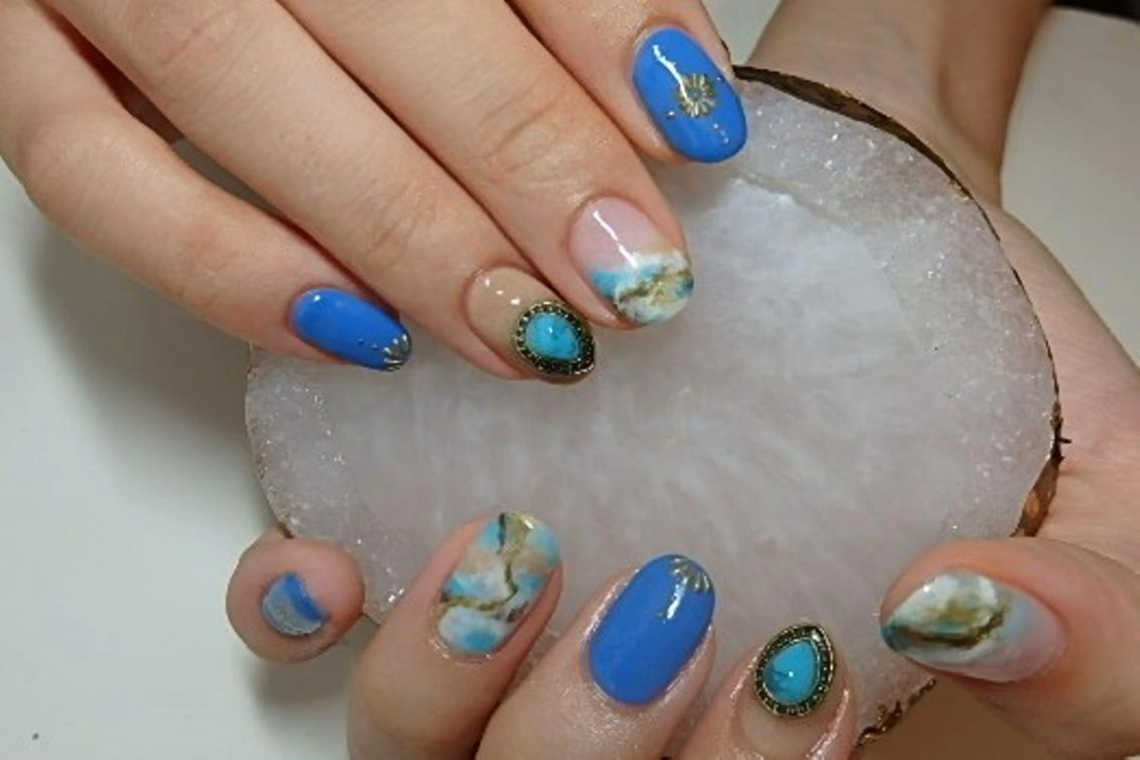 ネイル LAVISH nail salonのネイルデザイン