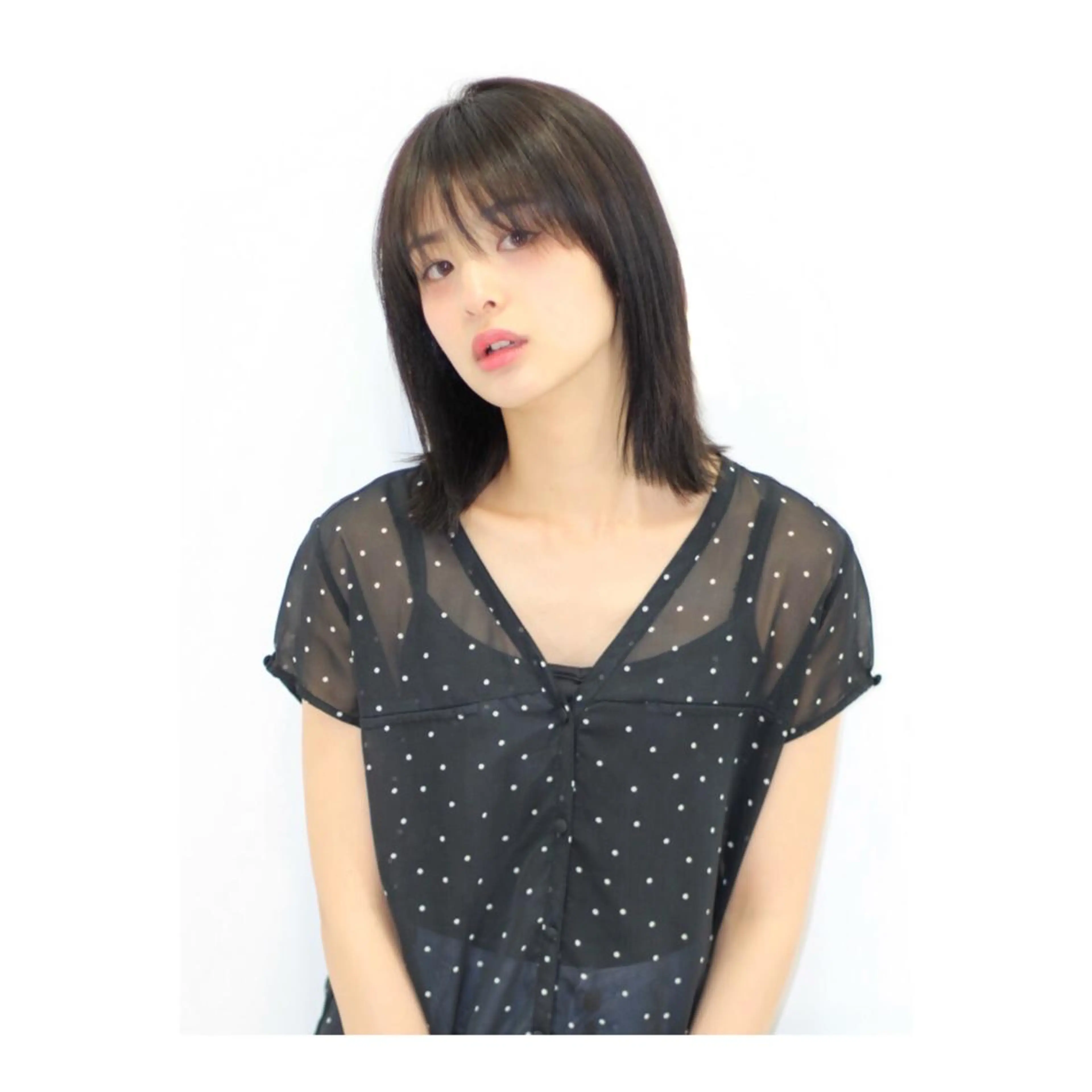 ミディアム 切りっぱなしボブ ボブ シースルーバング Cuon所属・✨ご新規様のみ✨ ウンノのヘアスタイル