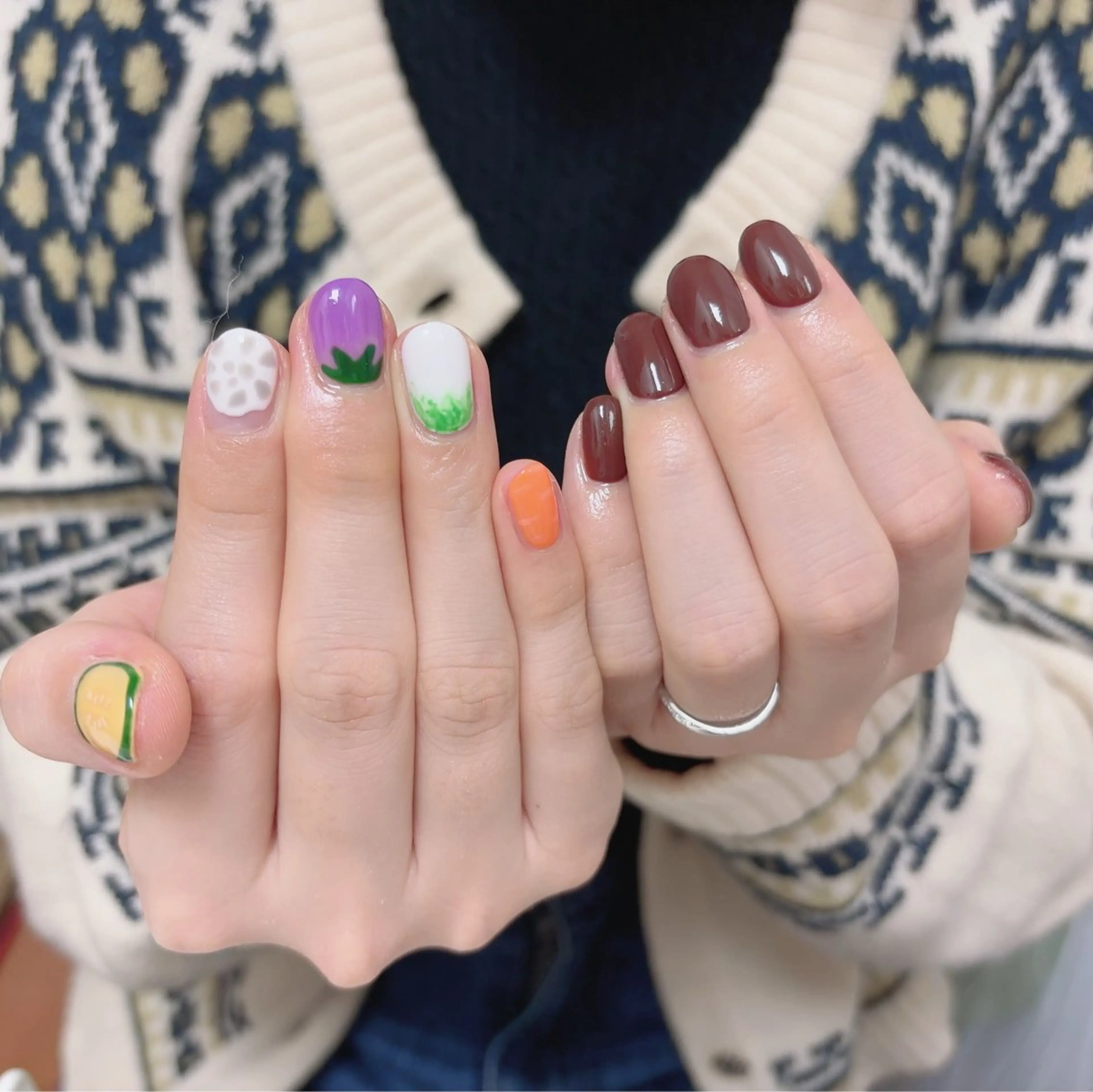 ネイル mano nella manoのネイルデザイン