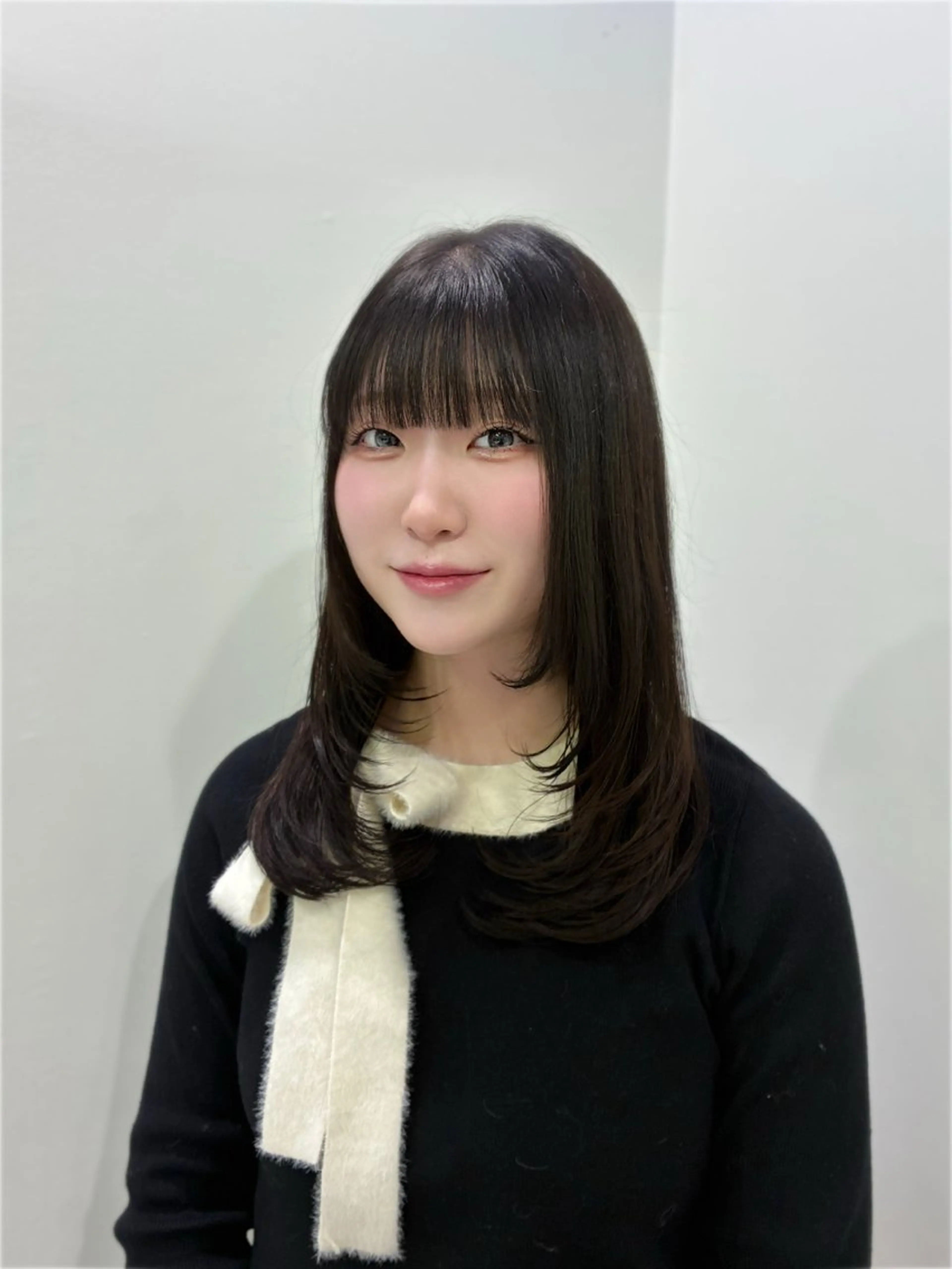 ミディアム カット トリートメント ヘアセット 透明感ベージュ🤎 manami👒🌿のヘアスタイル