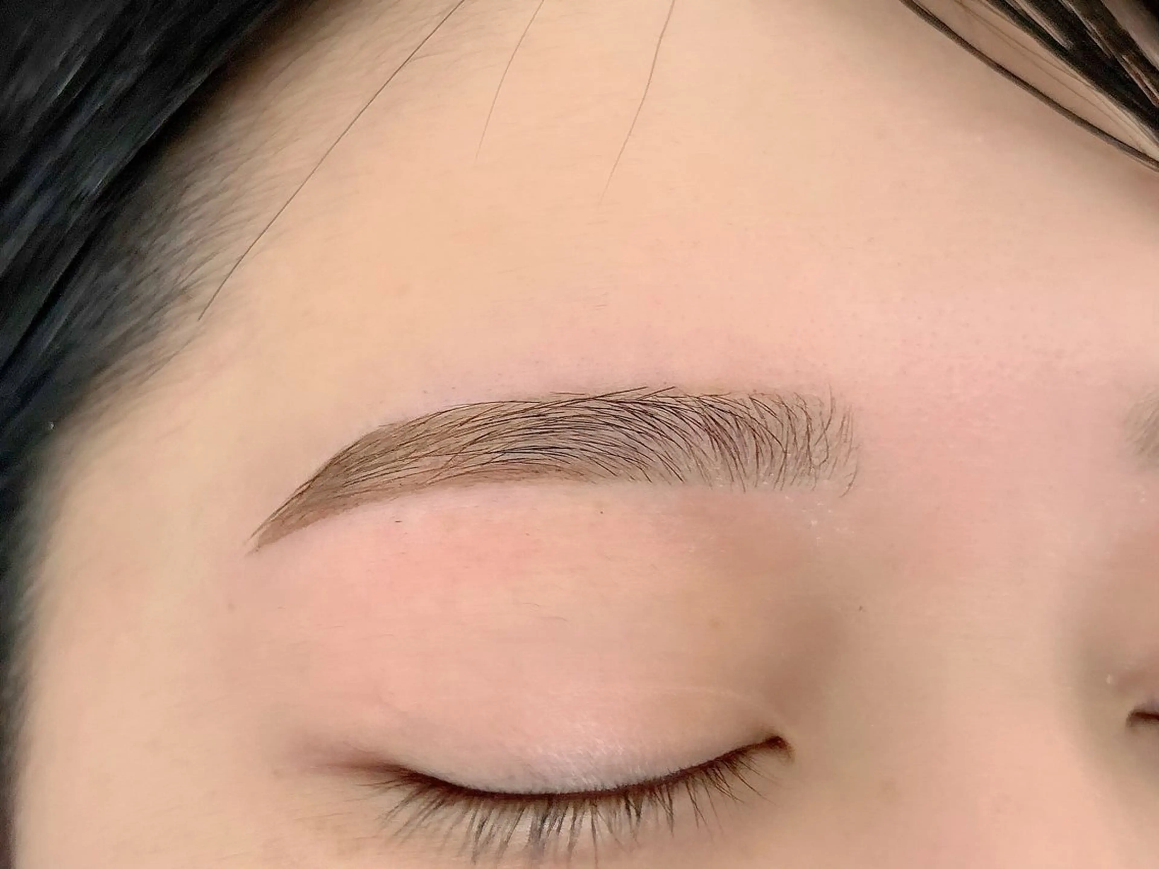 アイブロウ ワックス脱毛 眉カット オクターブ天神店 イサヤマの眉毛・アイブロウイメージ