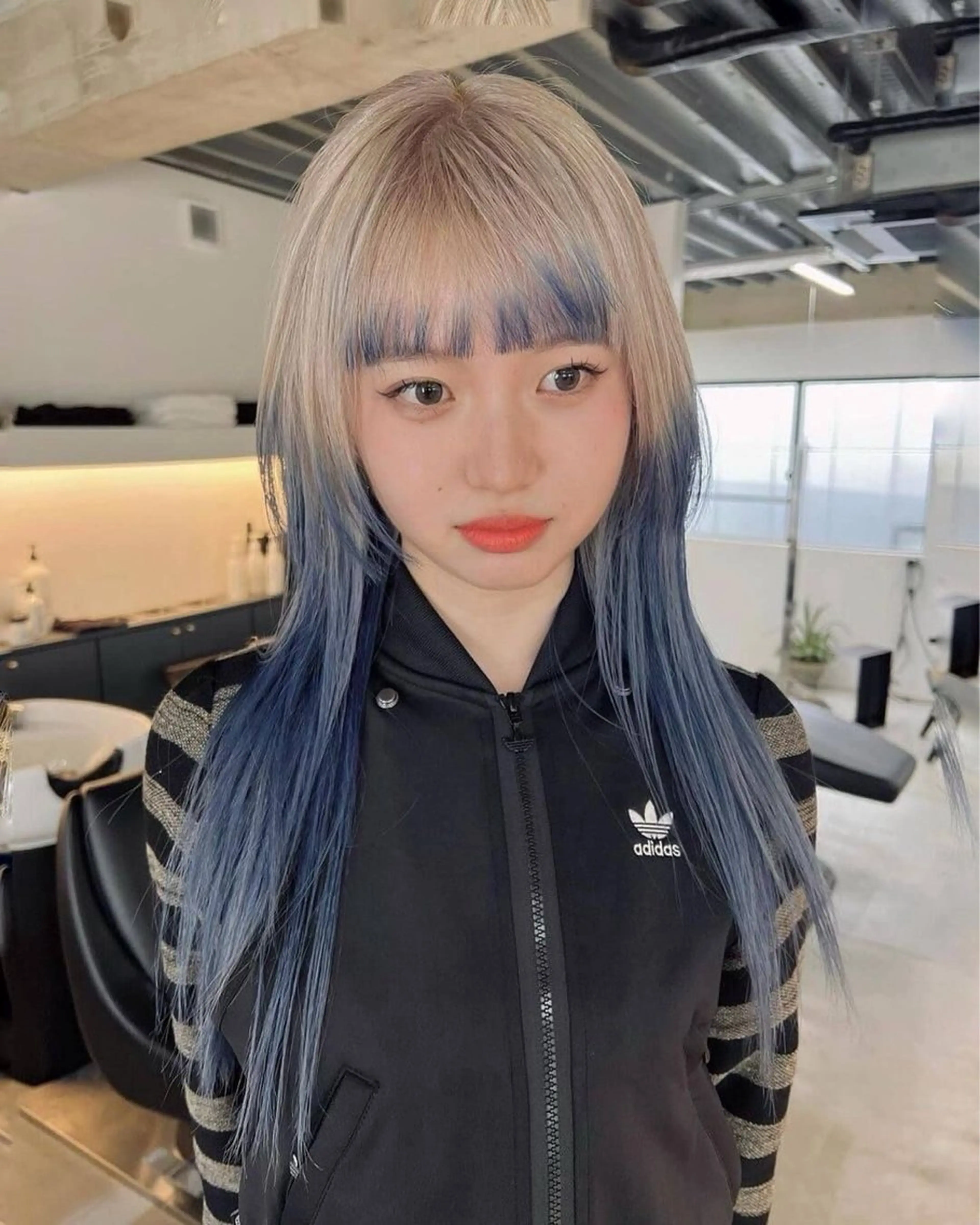 ☁️ 《流行りのルーツカラーにしたい方❤️🔥》 ケア ブリーチ➕髪質改善ケアカラー➕3STEPトリートメント🌐🤍の写真