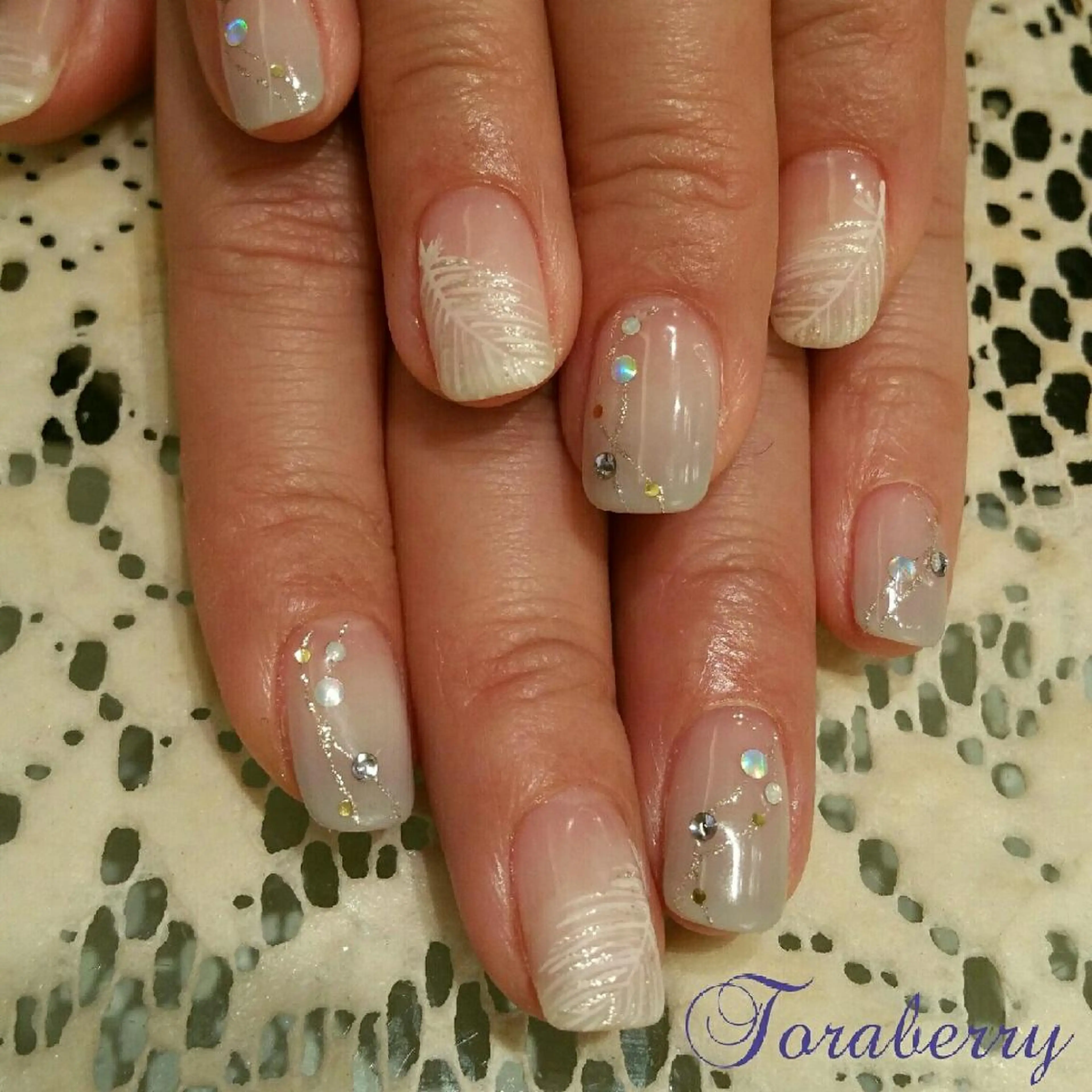 ネイル ネイリスト なつみのネイルデザイン