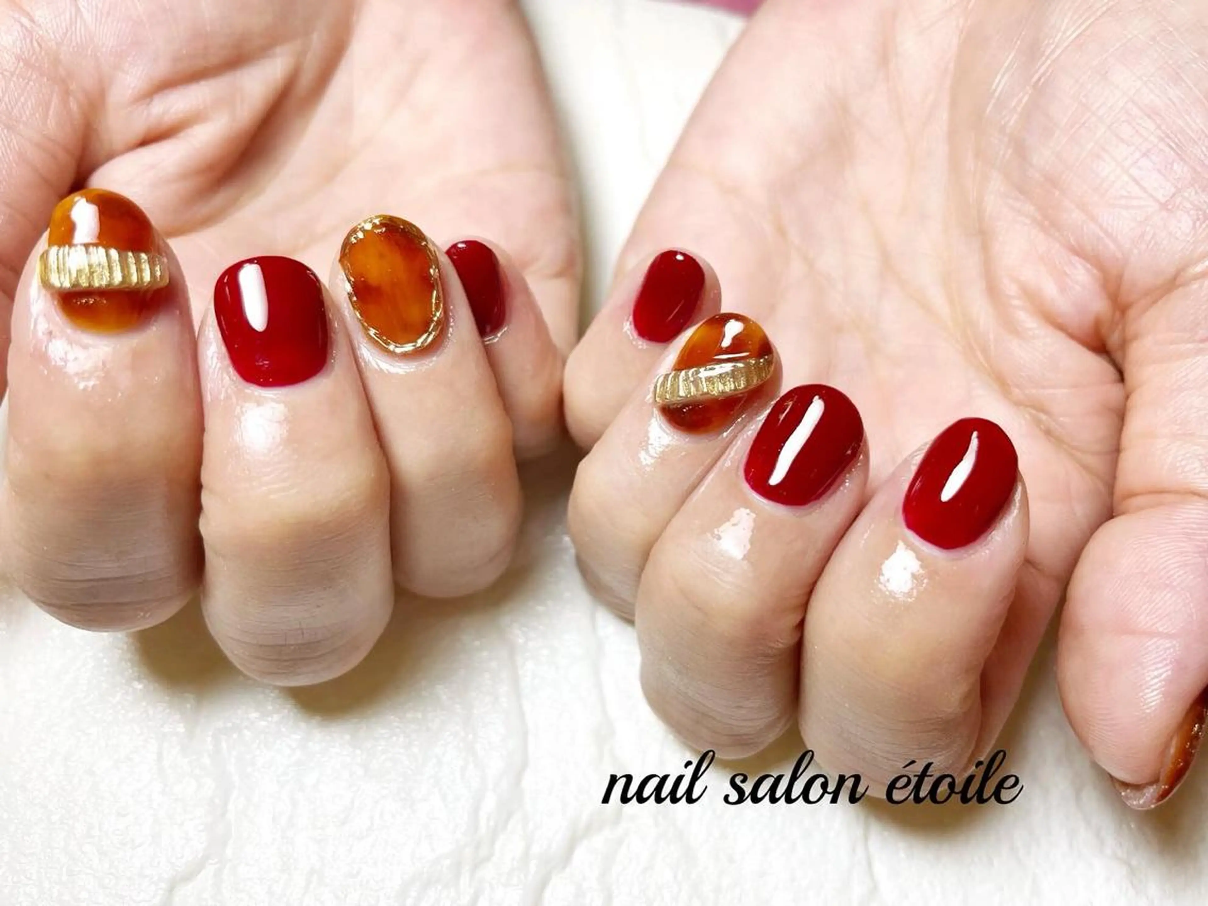 ネイル アートネイル べっ甲ネイル ジェルネイル 赤色 ハンドネイル nail salon étoileのネイルデザイン