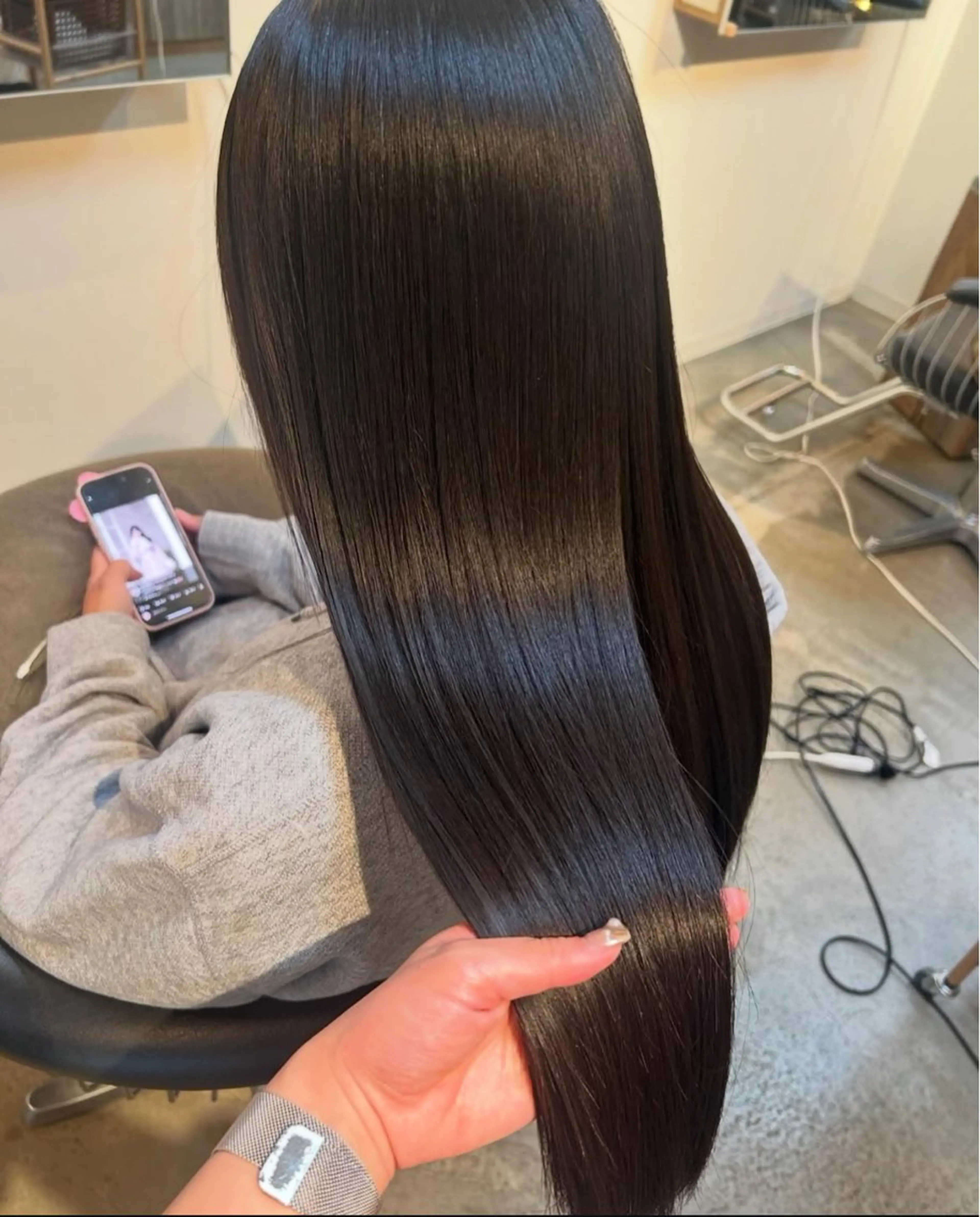 【☀︎縮毛矯正☀︎】癖をしっかり伸ばしたい方にとってもおすすめです！の写真